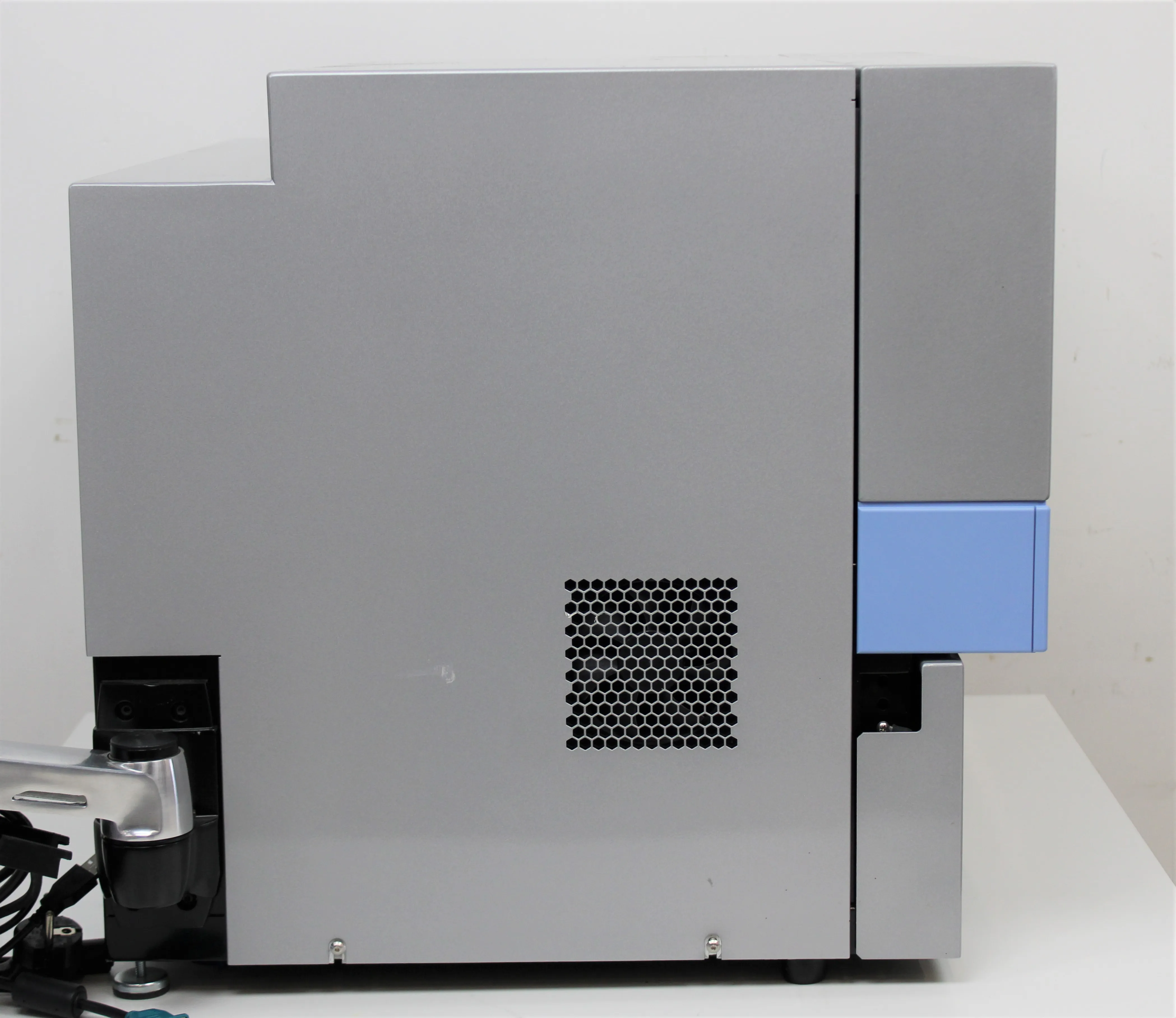 Nova Biomedical BioProfile Flex 39876 Cell Culture Analysis Tyco Electronics I10L087448 Monitor