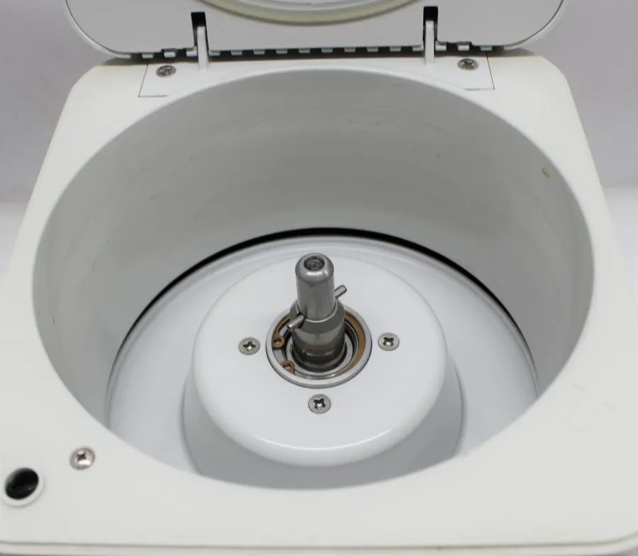 Eppendorf 5415c  Centrifuge