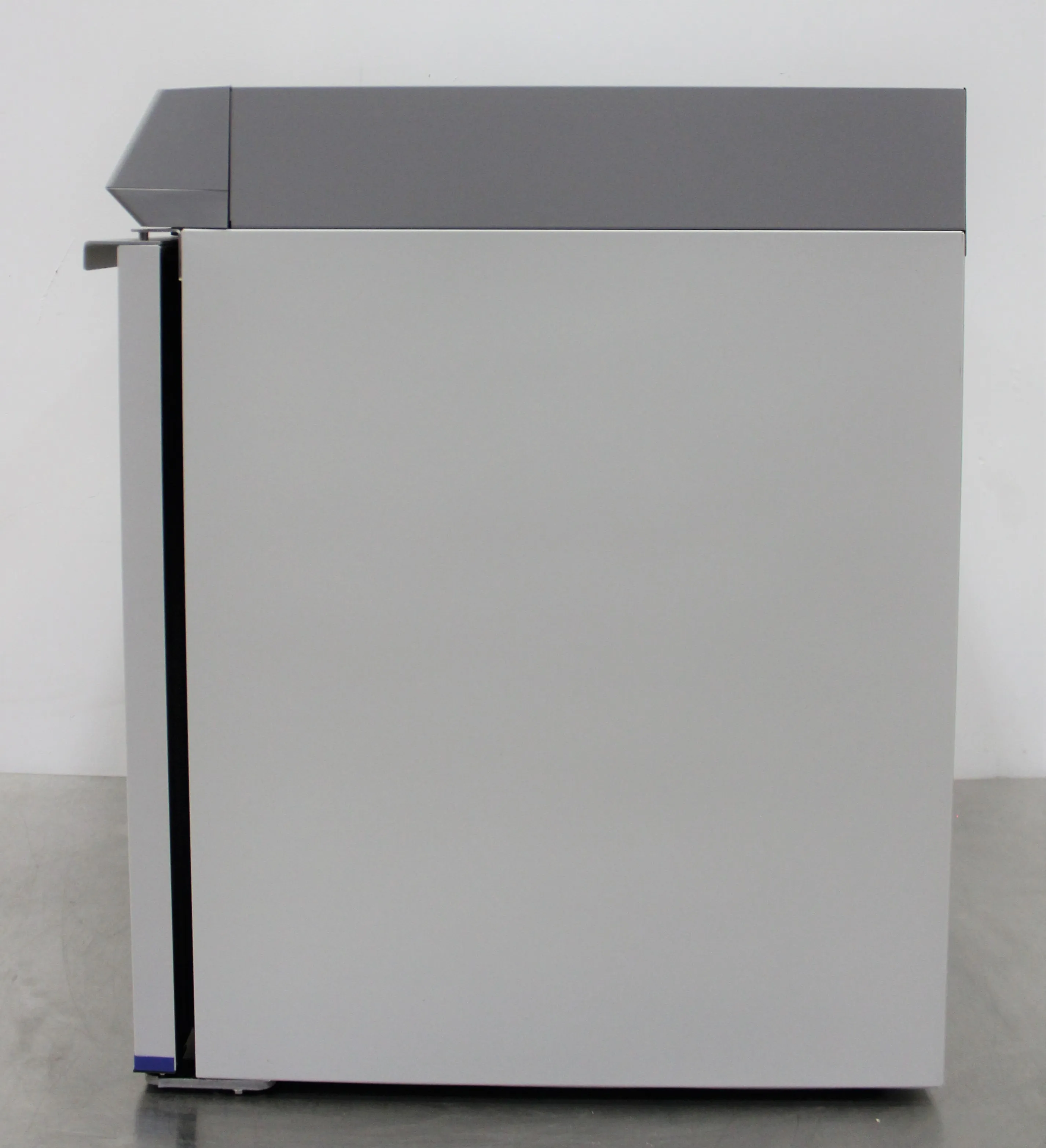 Fisherbrand Isotemp Undercounter Refrigerator FA1822300010