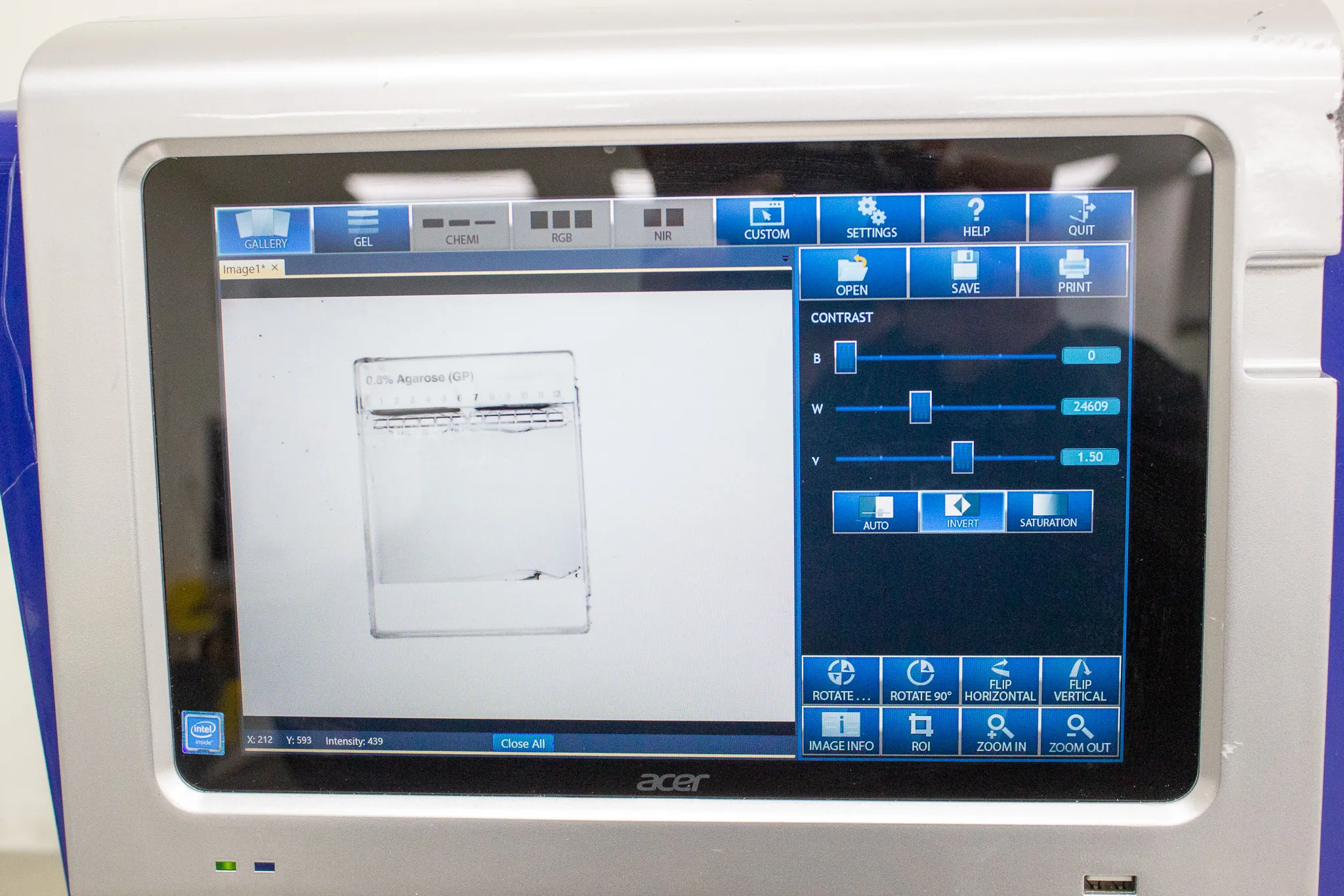 Azure Biosystems C200 Bioanalytical Imaging System Gel Imaging Workstation