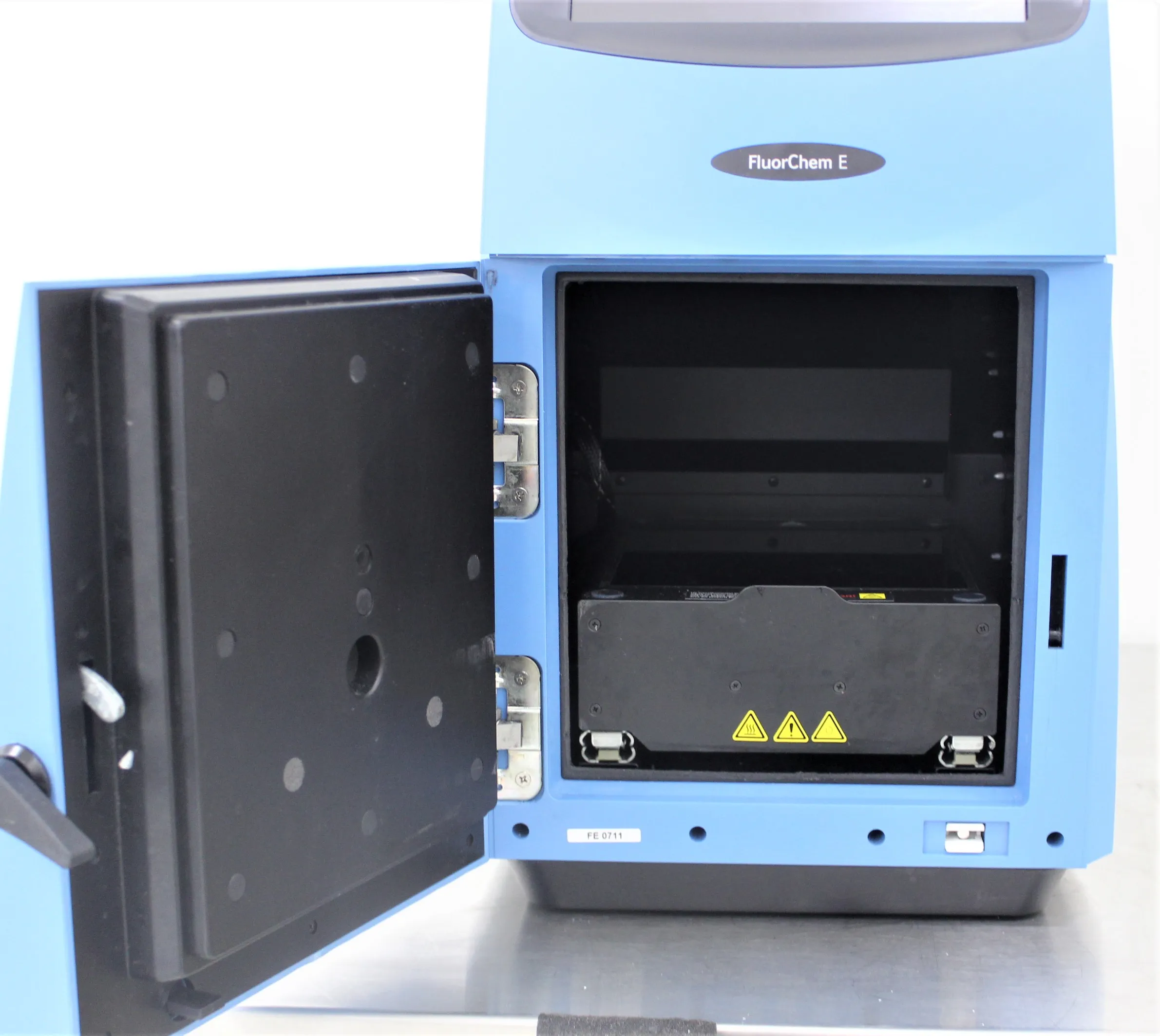 Proteinsimple FluorChem E Imaging System