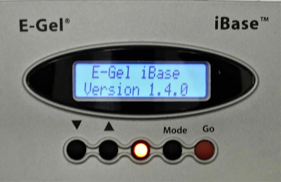 Invitrogen E-Gel i-Base and Safe Imager Real Time Transilluminator System