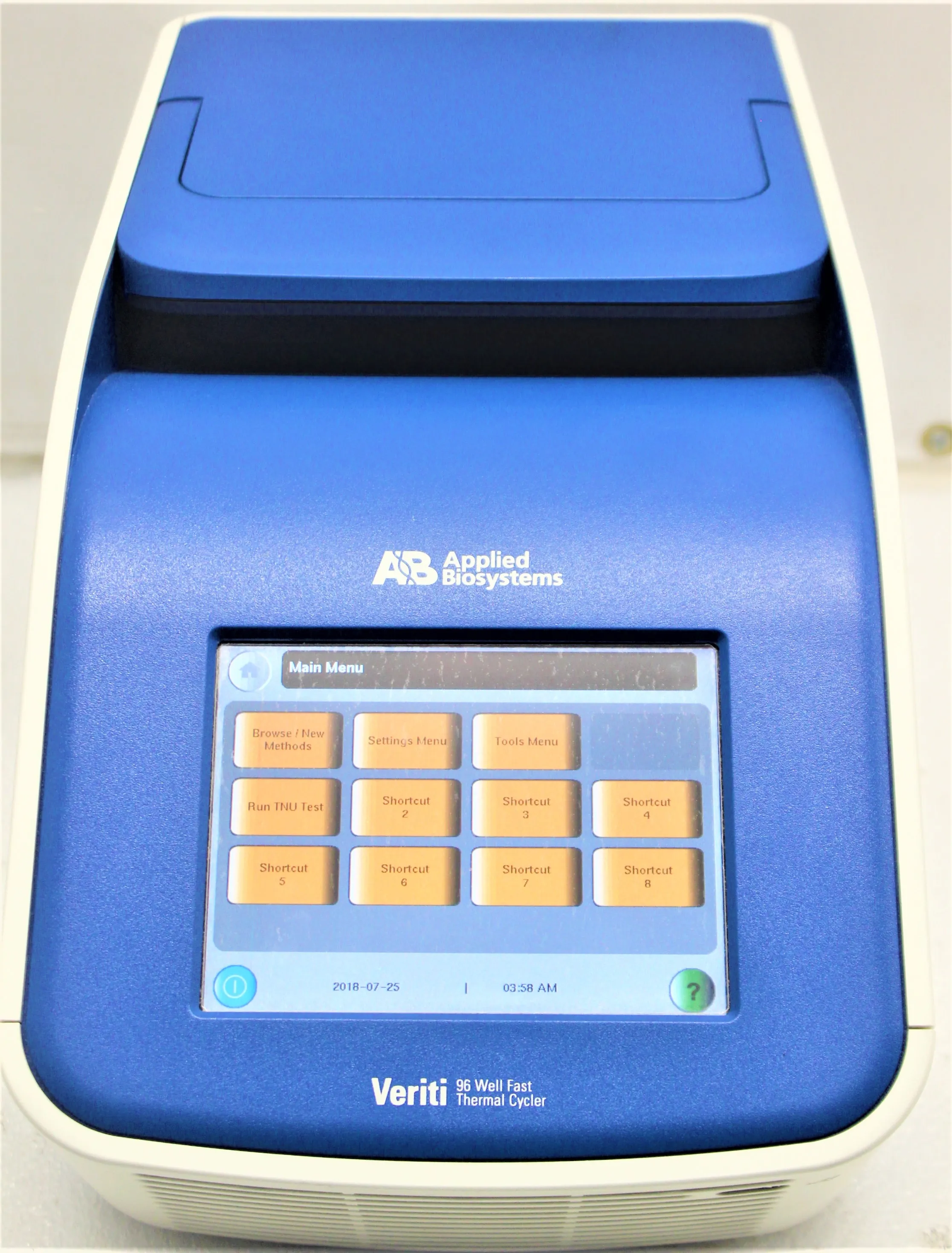 Applied Biosystems Veriti 96-Well Thermal Cycler 9901