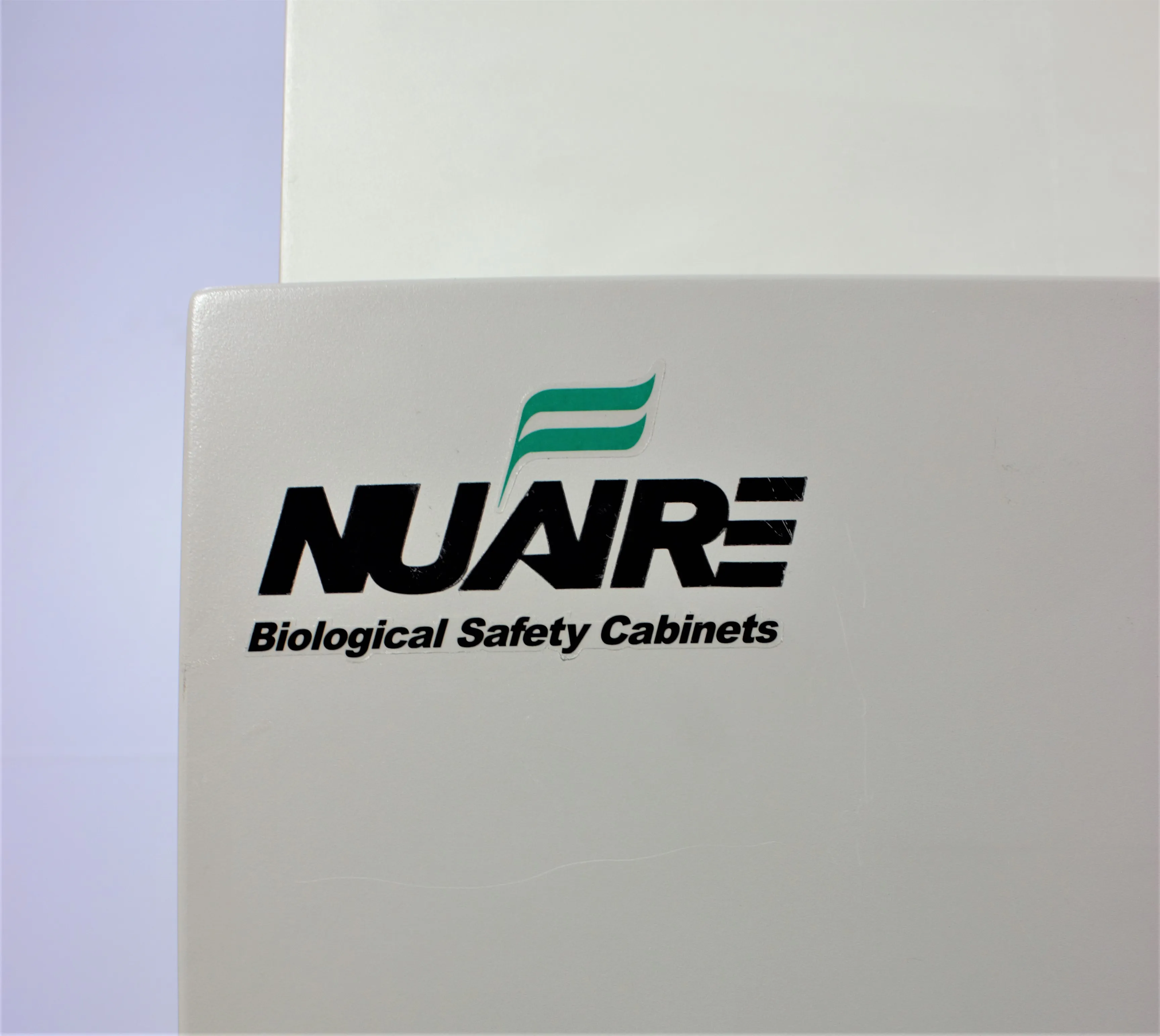 NuAire NU 425-600 Class II Type A2 Biosafety Cabinet - Used, Very Good Condition