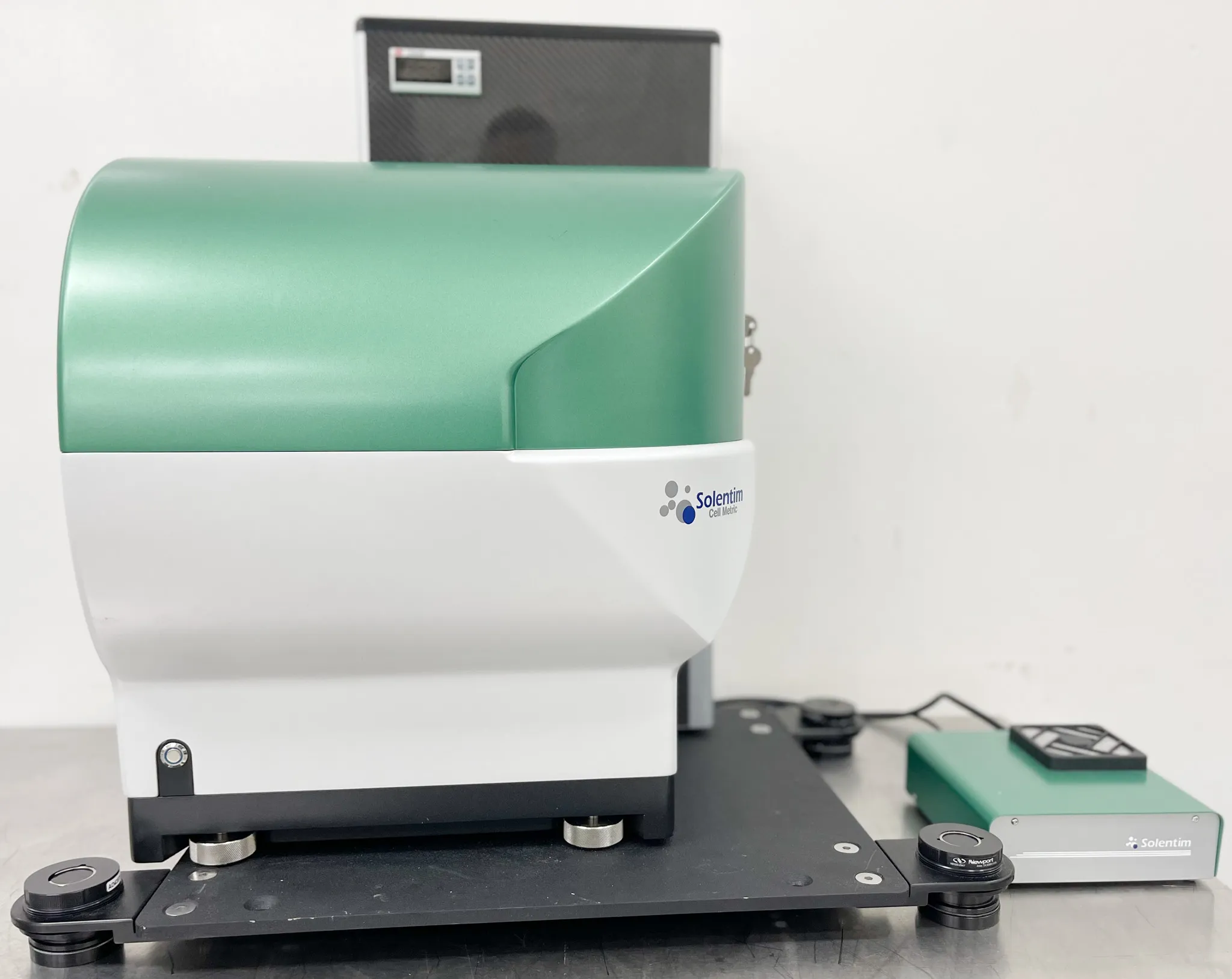 Solentim Cell Metric CLD High Contrast Imager w/ Stacker