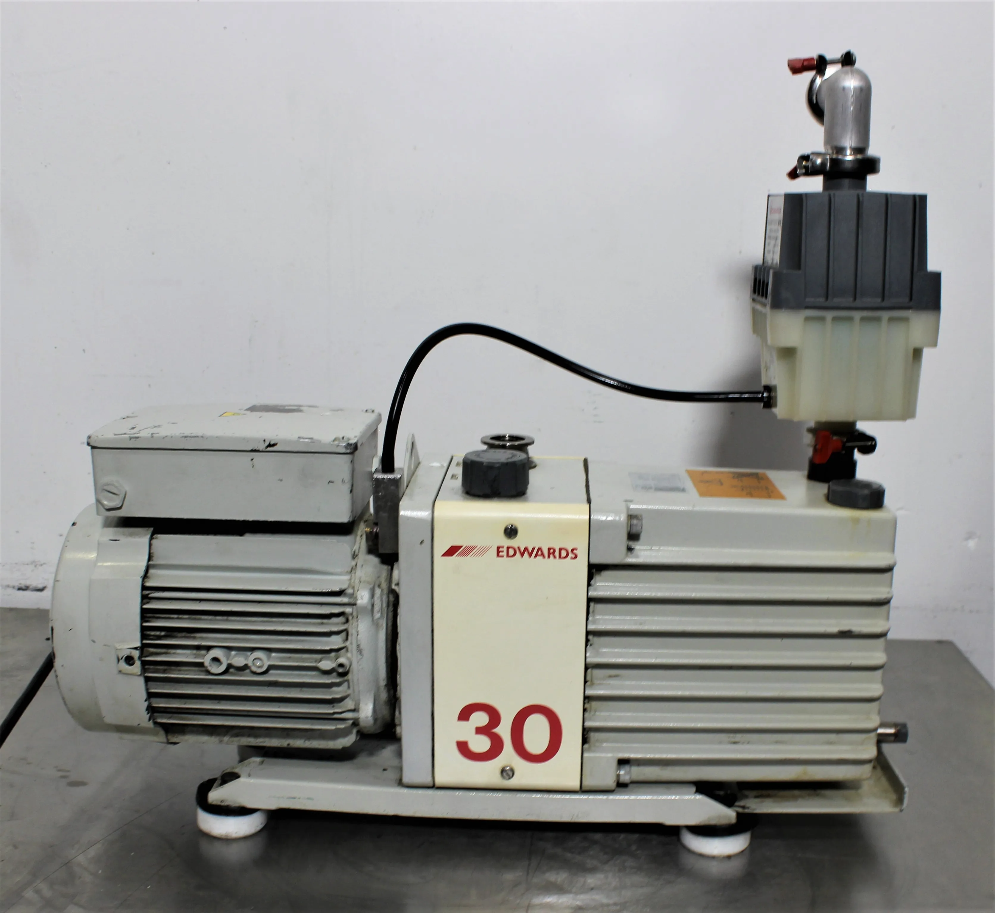 Edwards Vacuum Pump E2M30 Rotary Vane Vacuum Pump 208V