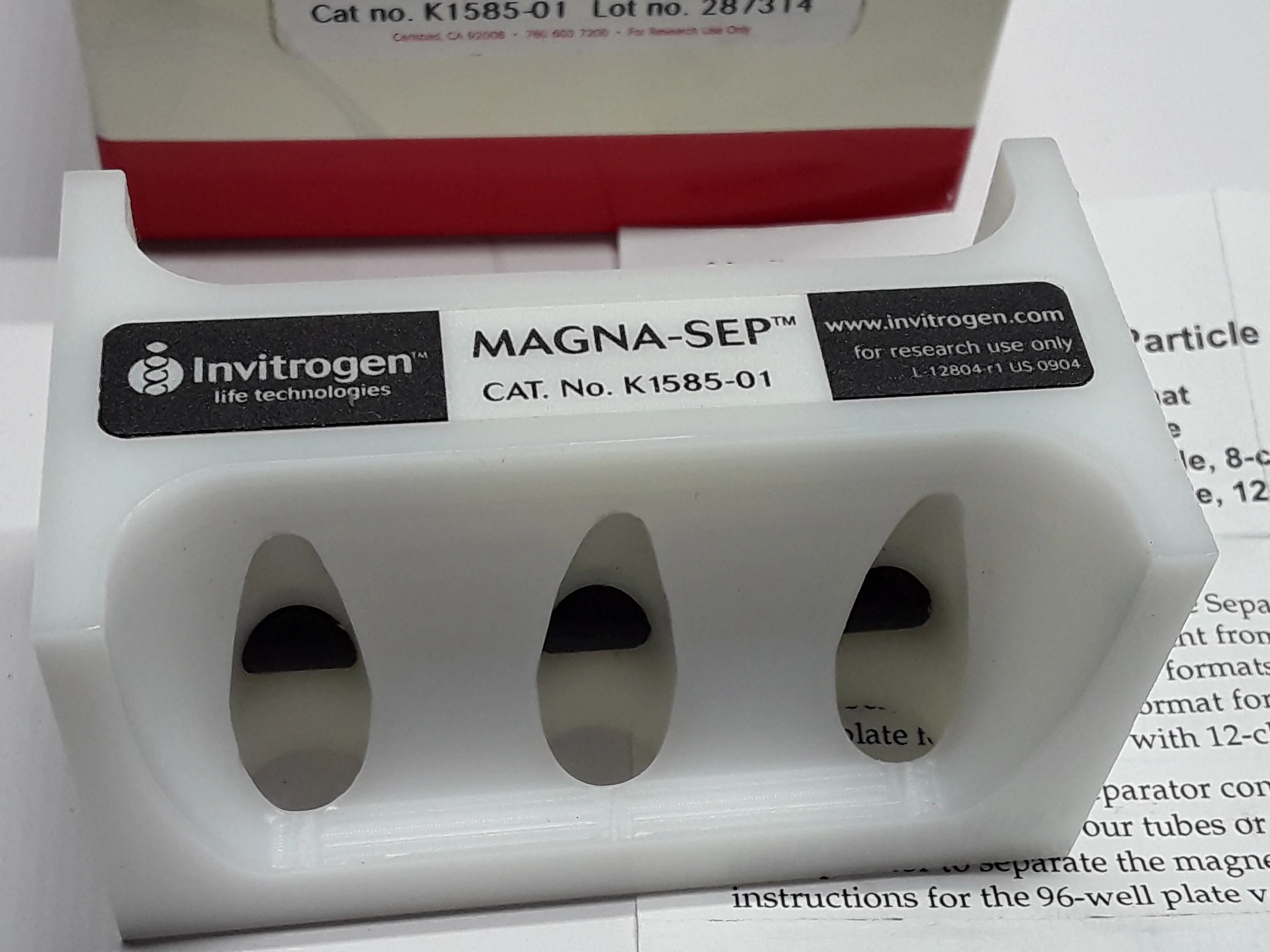 Invitrogen Magna-Sep K1585-01 Magnetic Particle Separator