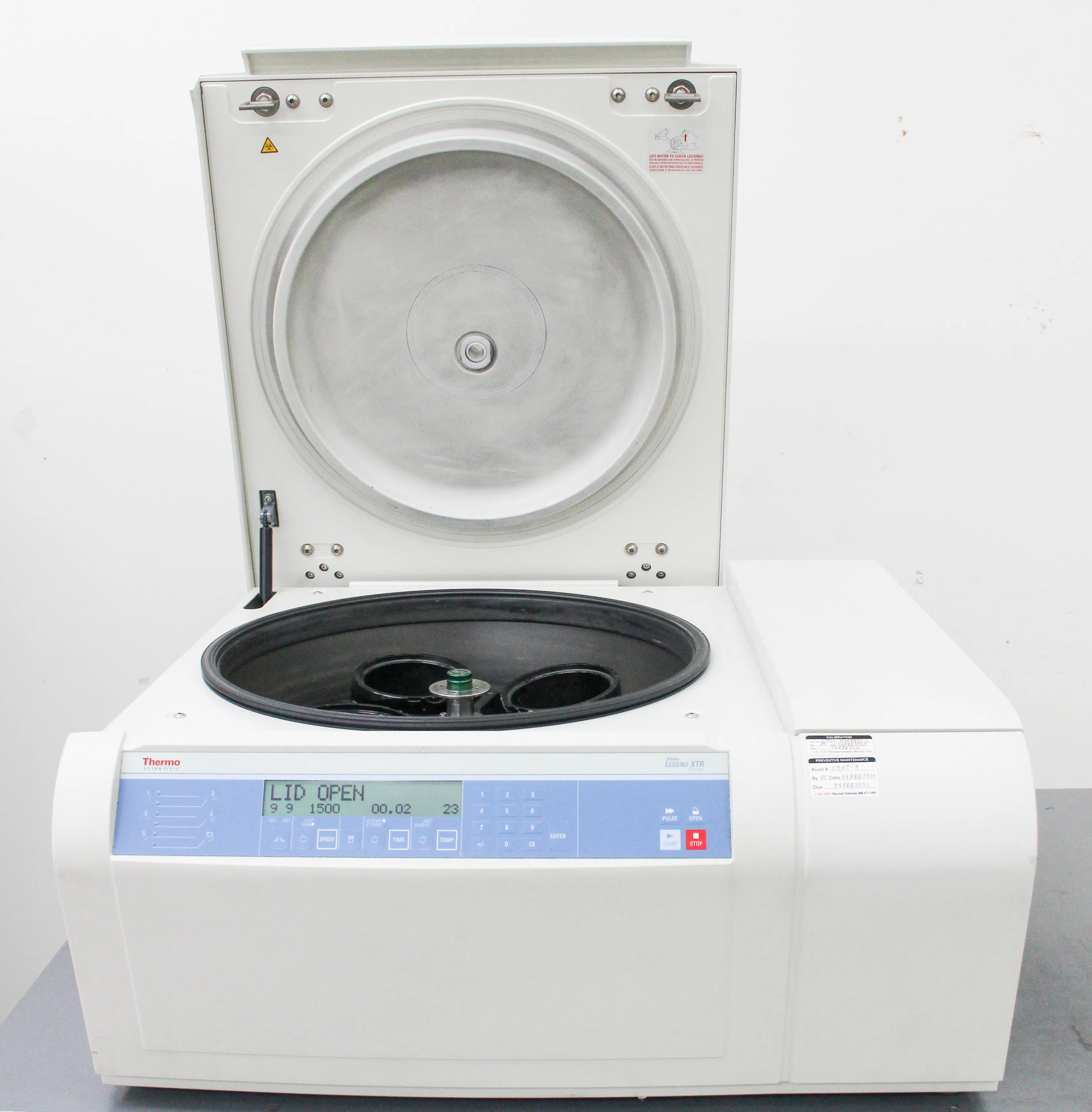 Thermo Scientific Sorvall Legend XTR Refrigerated Benchtop Centrifuge w/ Rotor