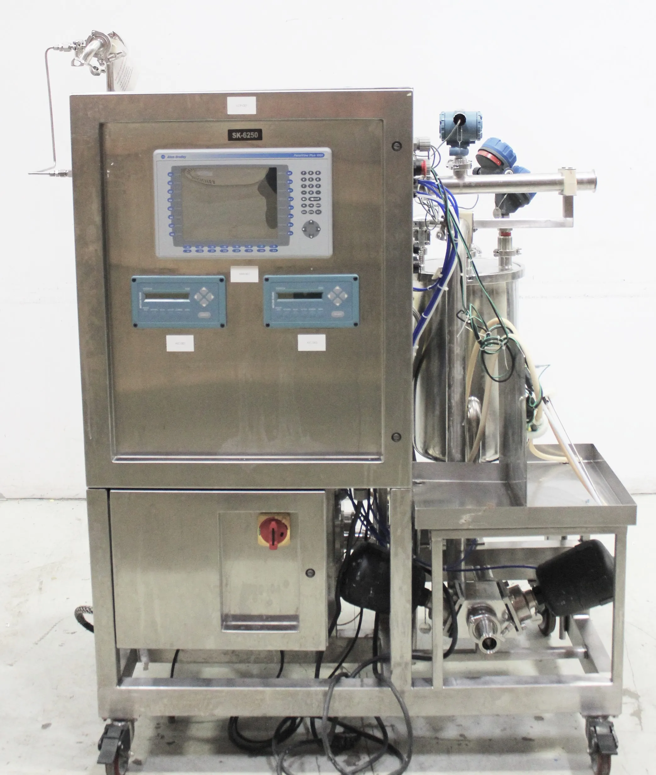 Used AlphaBio Inc. ABS0094-SYS-01B CIP Skid 230V 50Hz/60Hz Class 3 - Service