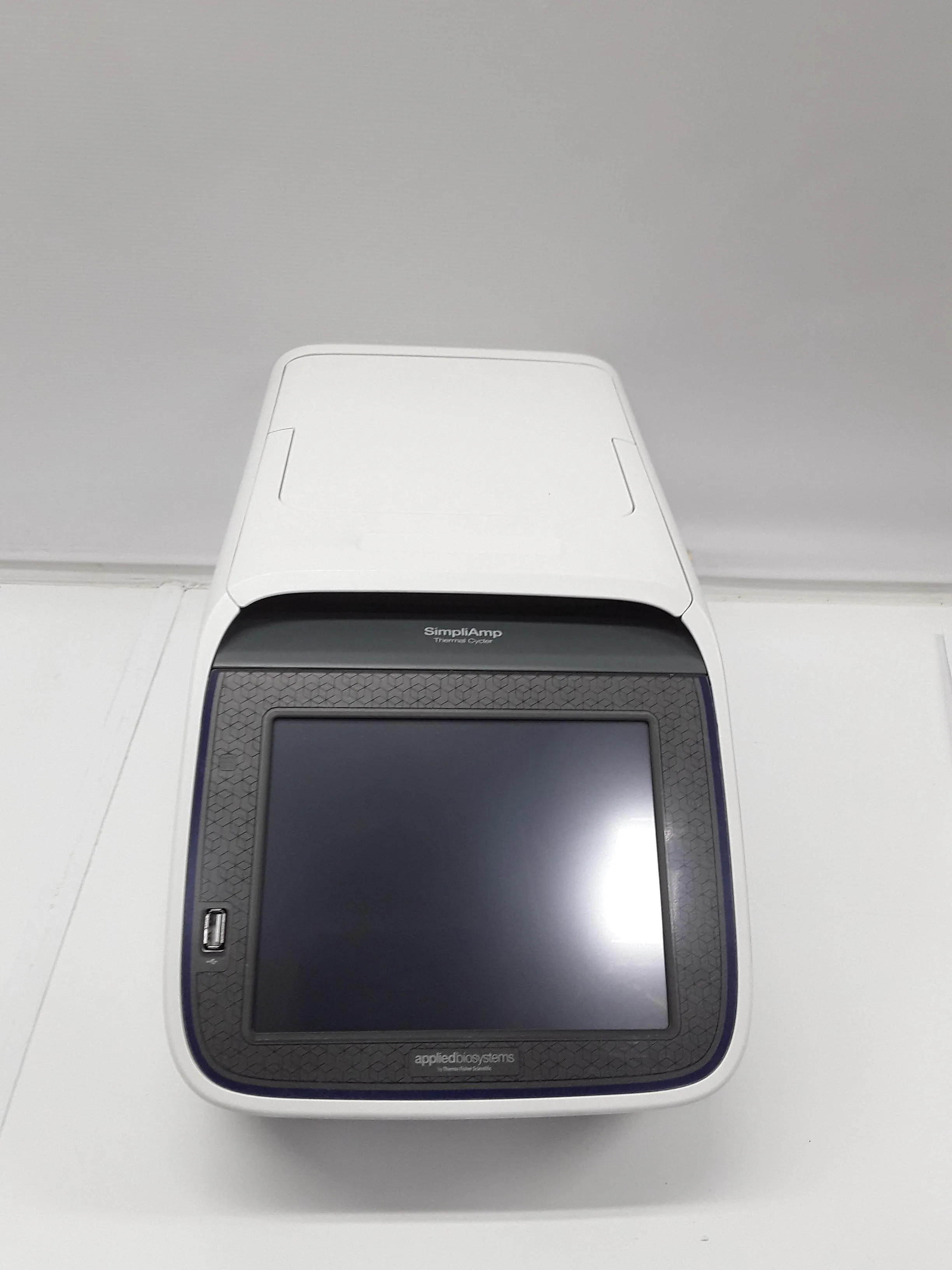 Applied Biosystems A24812 SimpliAmp PCR Thermal Cycler