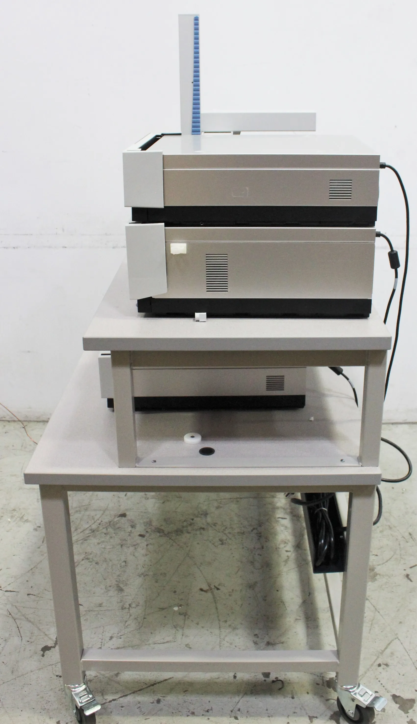 Dionex UHPLC+ System with Auto Sampler and Transcend II Binary Pump