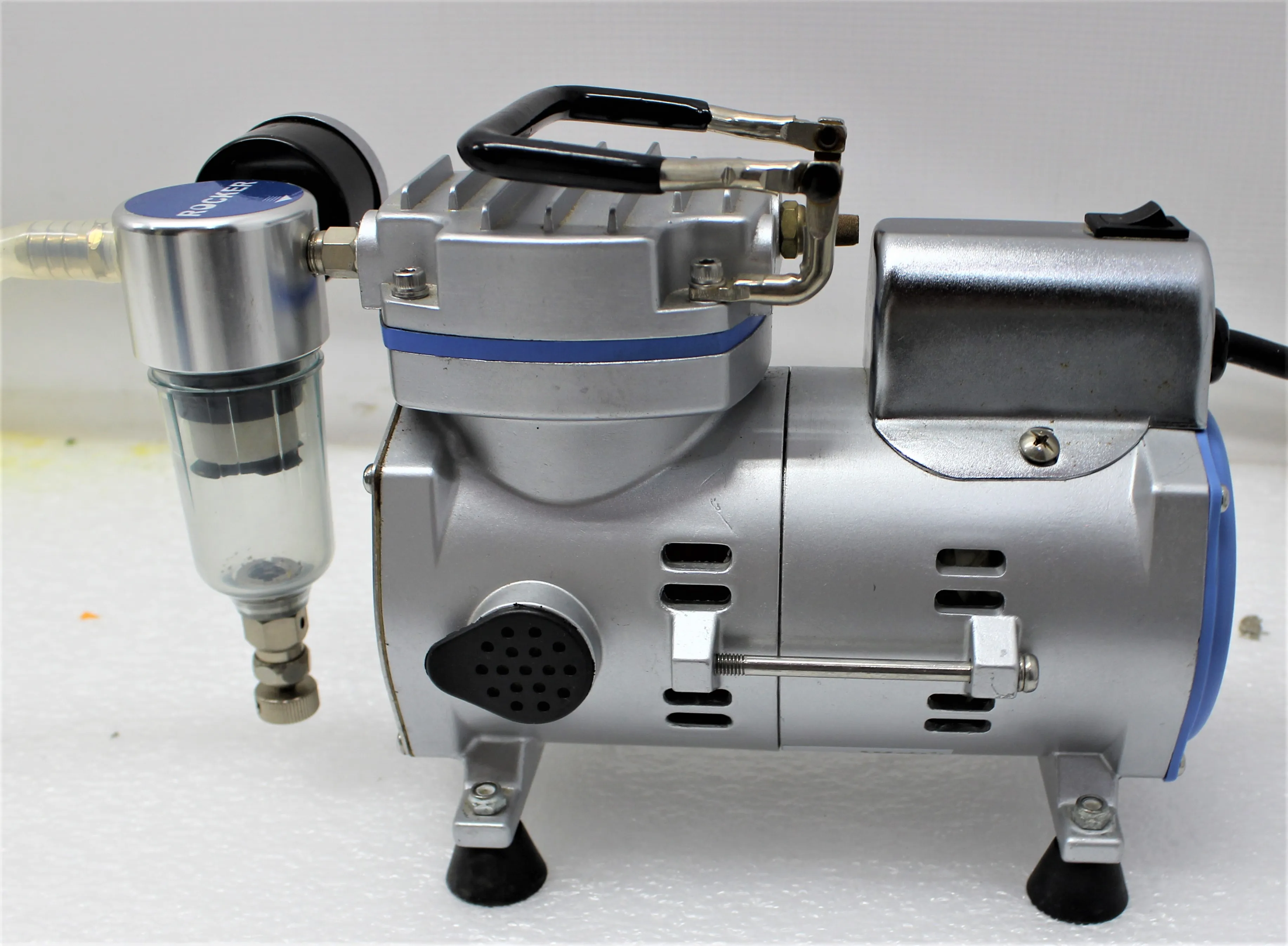 Rocker 300 Lab Vacuum Pump