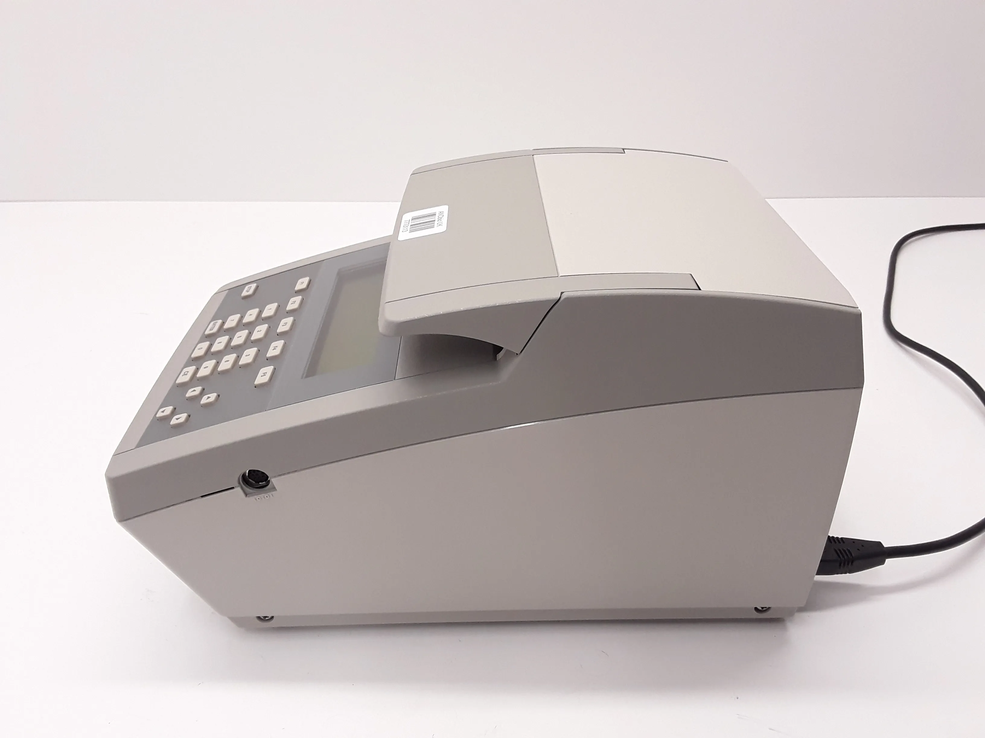 Applied Biosystems 2720 Thermal Cycler 96-Well PCR Thermal Cycler 96 -Well