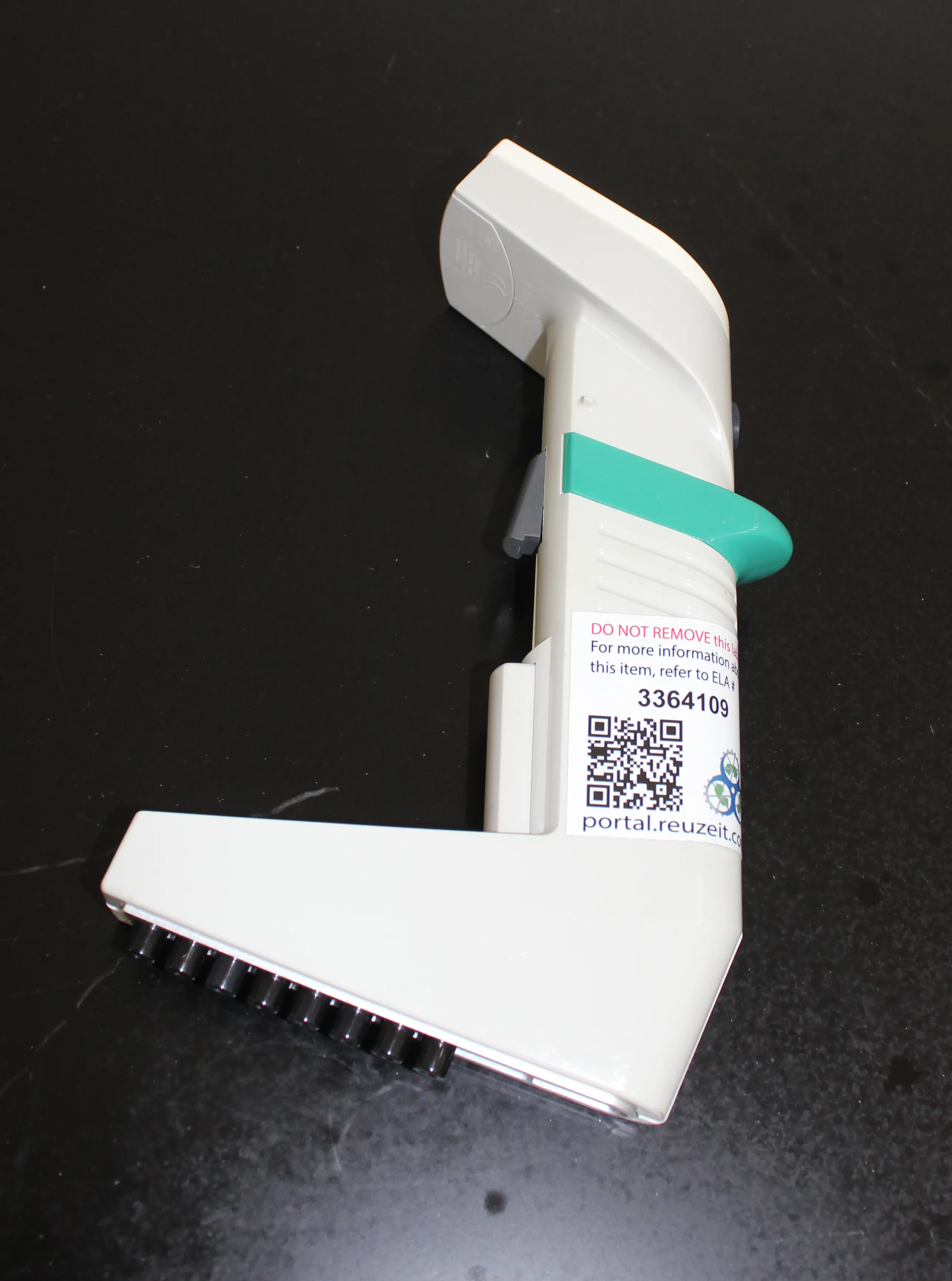 Matrix Impact Multichannel Electronic Pipette