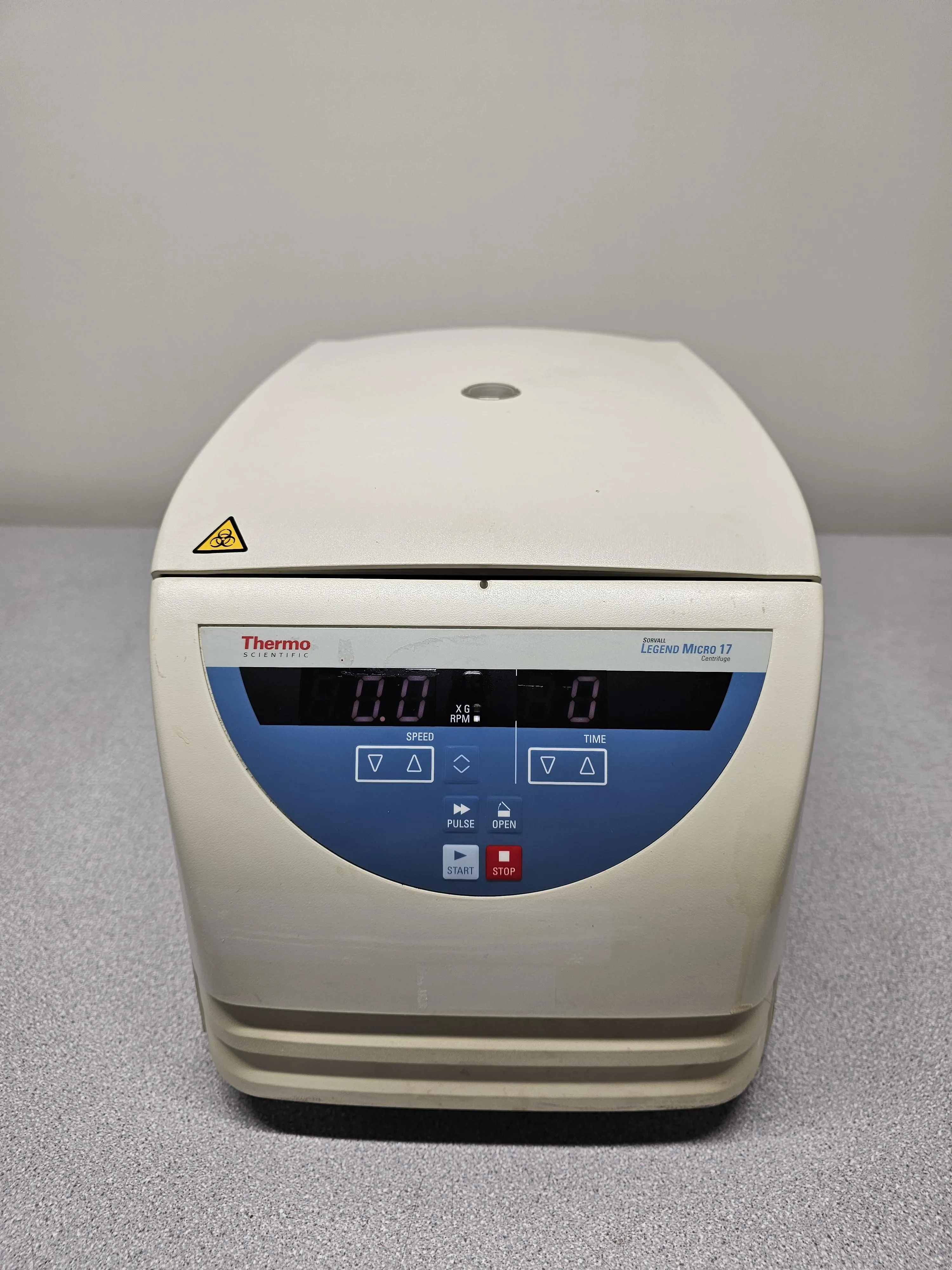 Thermo Scientific Sorvall Legend Micro 17 Benchtop Centrifuge