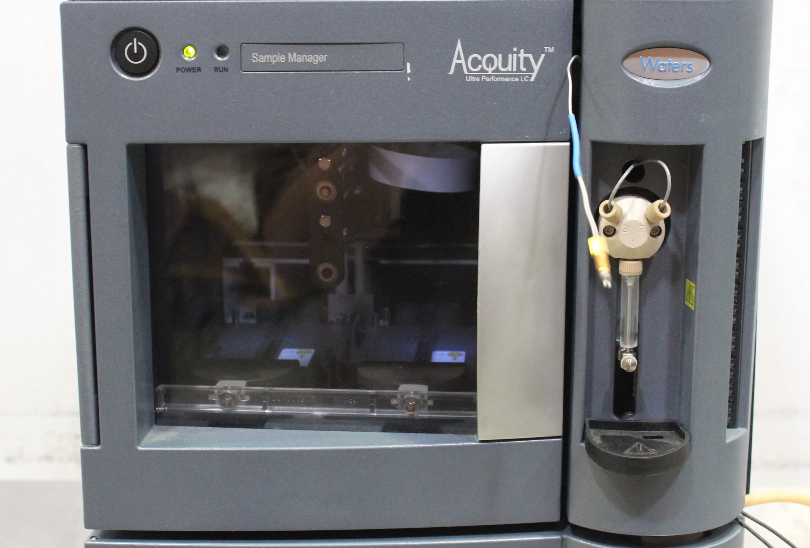 Waters Acquity UPLC Ultra-Performance Liquid Chromatography System