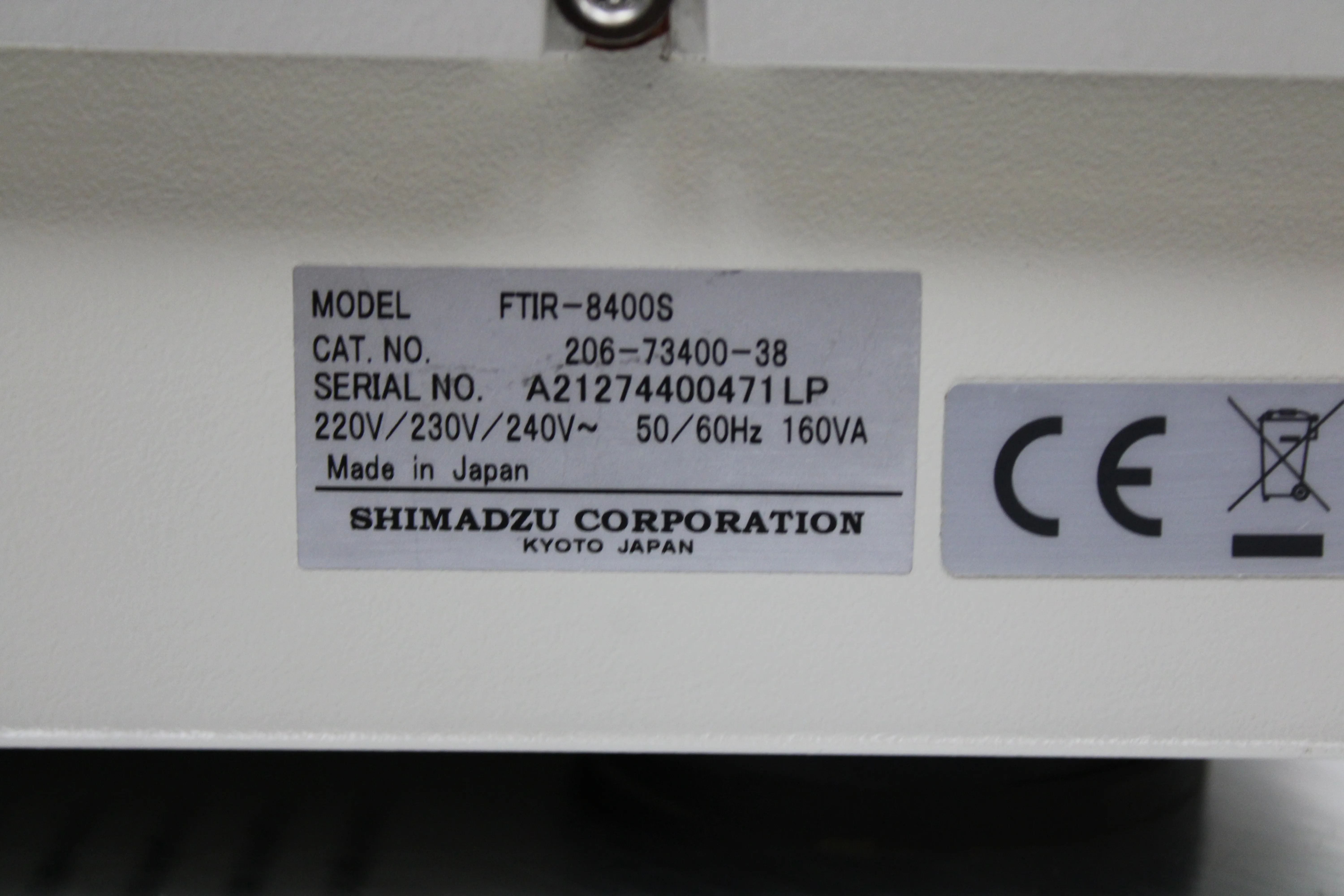 Shimadzu FTIR-8400S Spectrometer and IRsolution Software - Used Laboratory Equipment