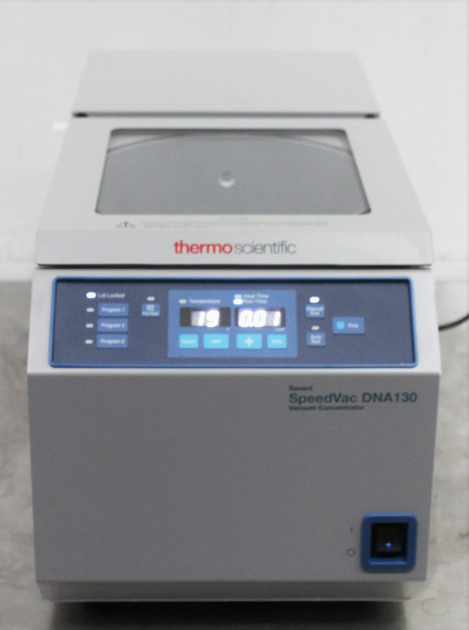 Thermo Scientific Savant SpeedVac DNA130 Vacuum Concentrator System