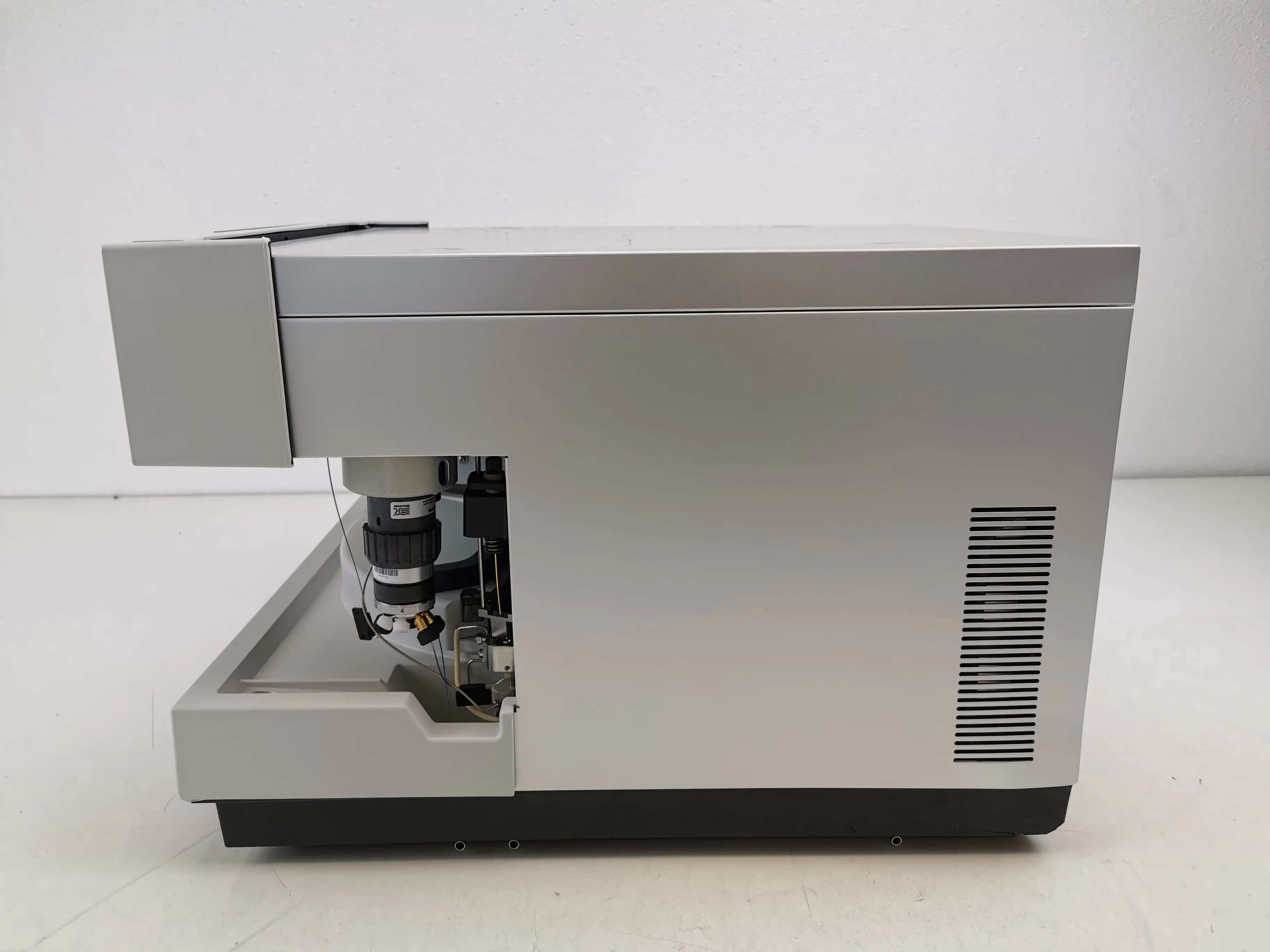 Dionex UltiMate3000 WPS-3000TRS Rapid Separation Well Plate Autosampler