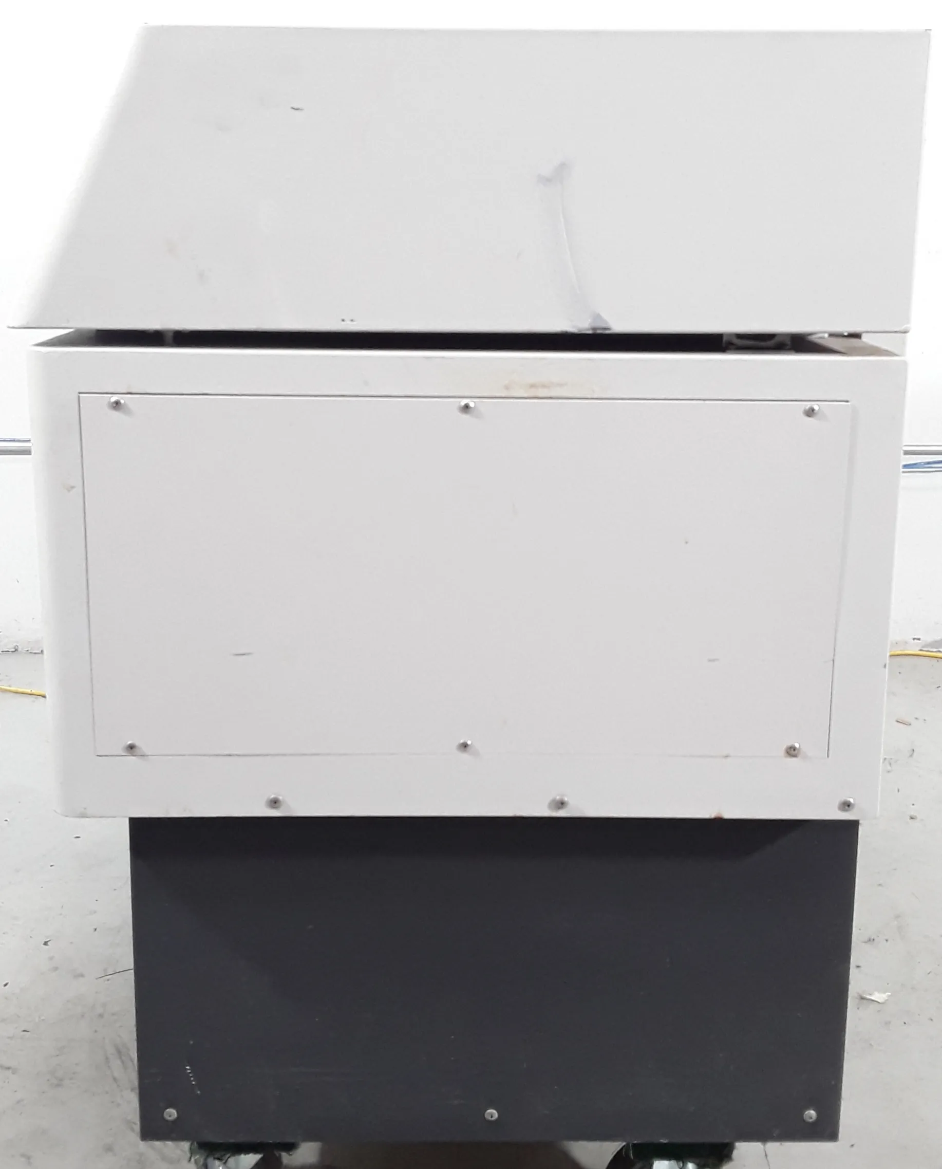 Used New Brunswick Innova 4300 Incubator Shaker 120V/220V 50Hz/60Hz 30-Day Warranty