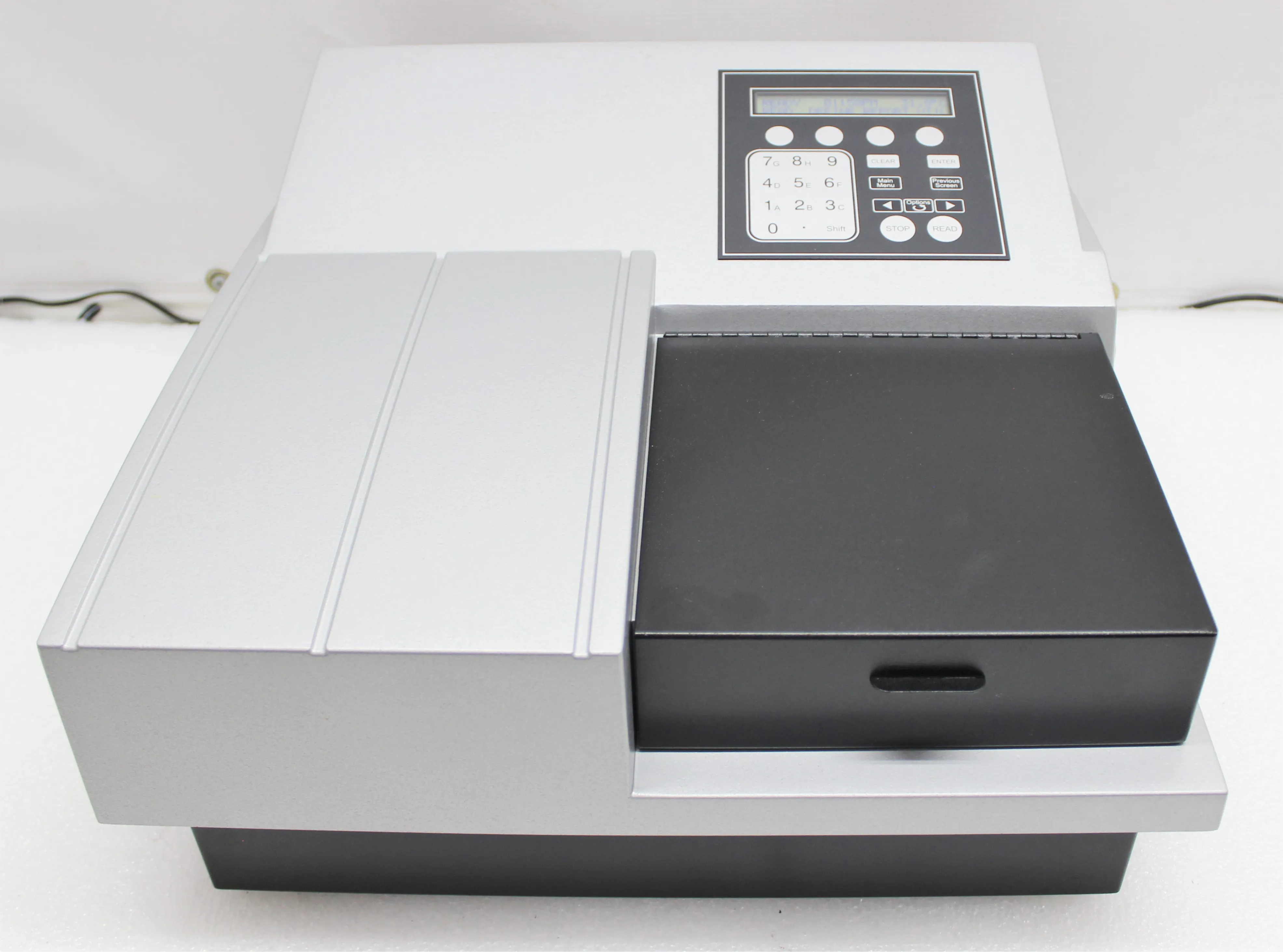 BioTek ELx808 UV-Vis Plate Reader with 96-well Plate Configurations