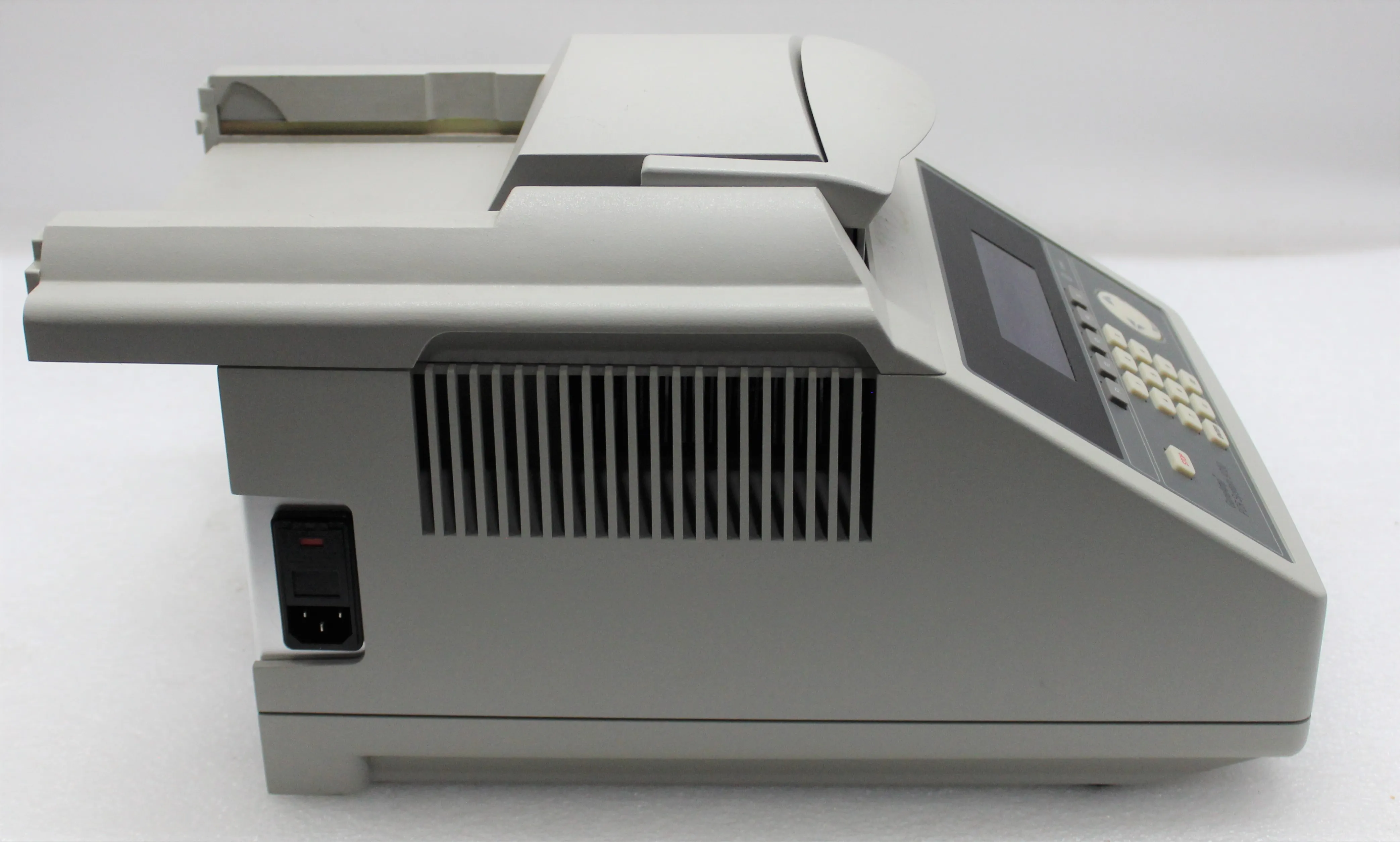 Applied Biosystems 9700 PCR Thermal Cycler N8050200