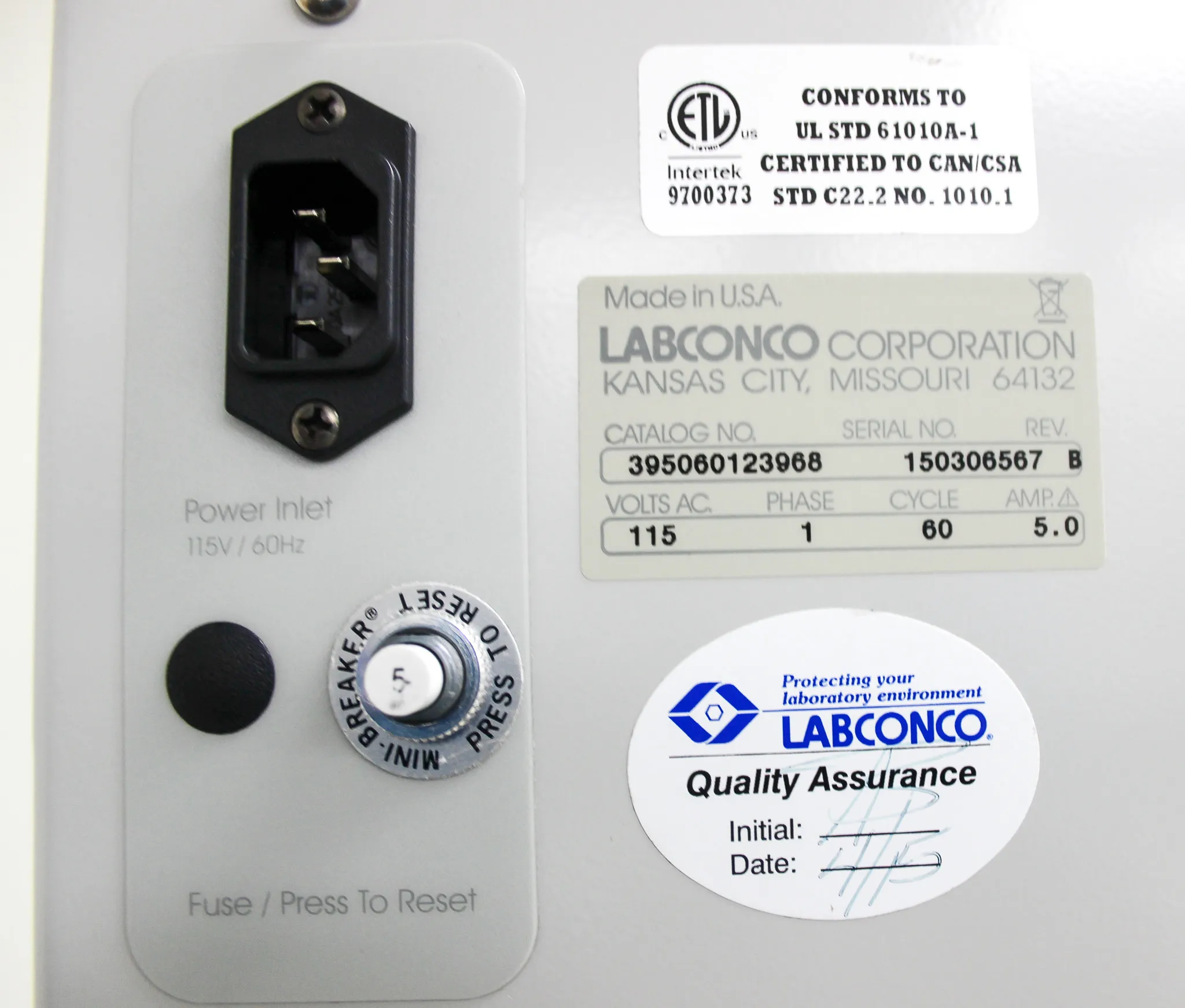 Labconco 6' XPert Filtered Balance System with Guardian Airflow Monitor 3950601