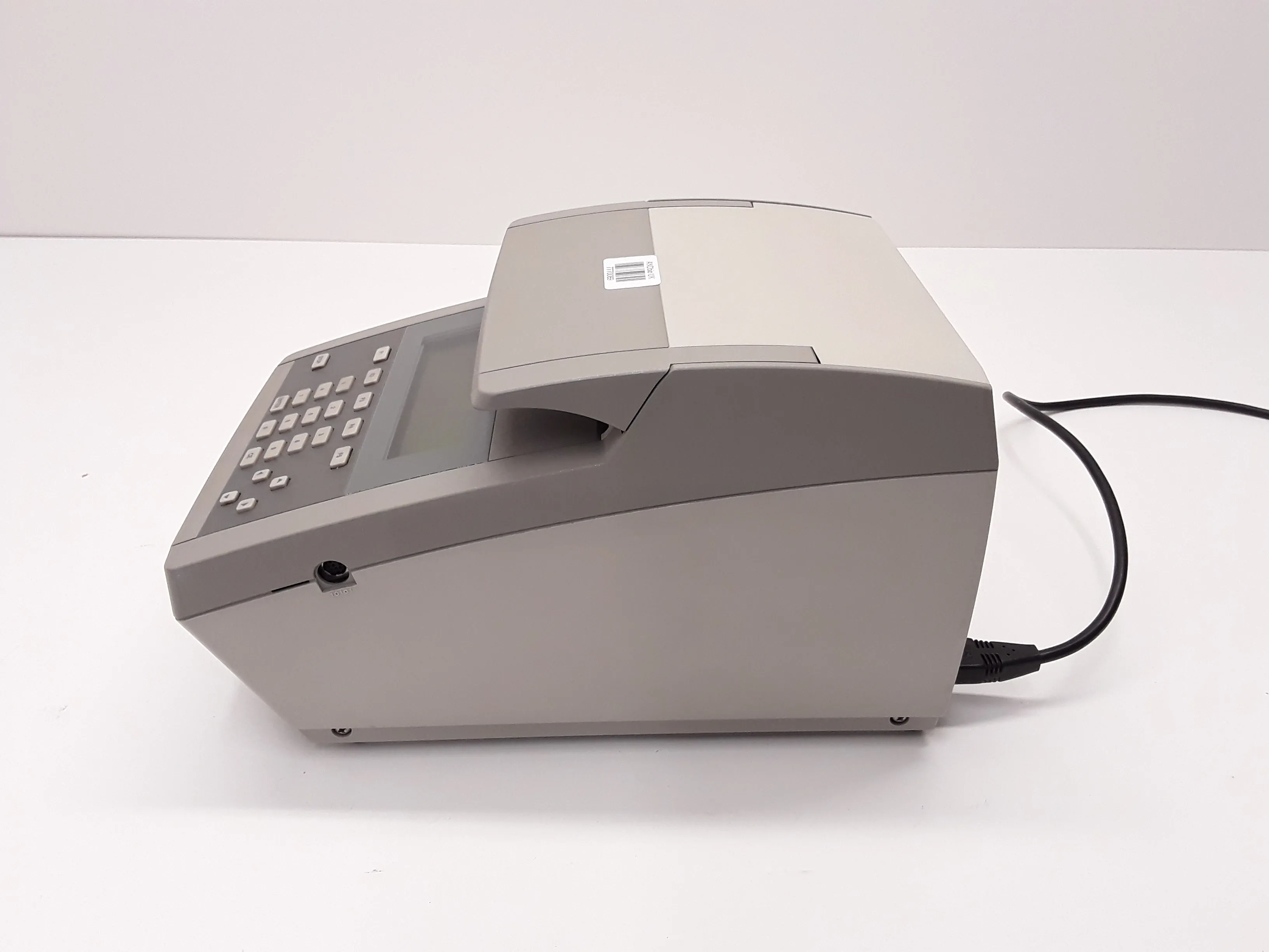 Applied Biosystems 2720 Thermal Cycler PCR Molecular Biology 96-Well 0.2 mL REUZEit Netherlands