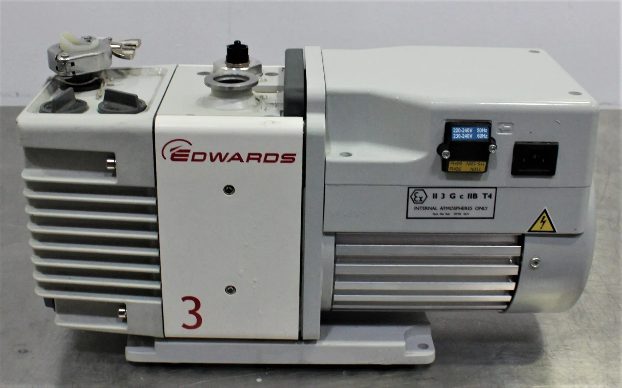 Edwards RV3 Vacuum Pump