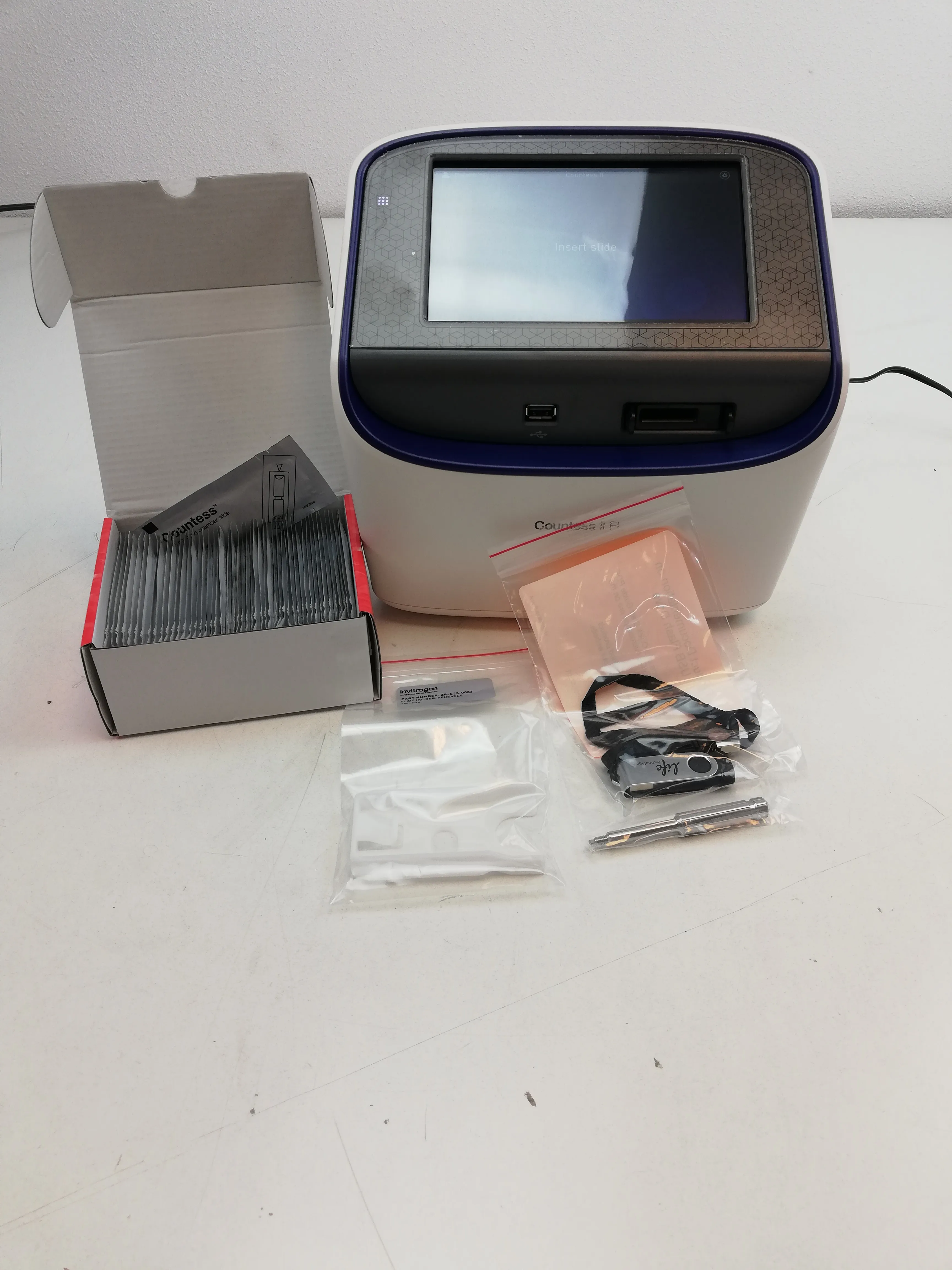 Invitrogen Countess II FL Automated Cell Counter AMQAX1000