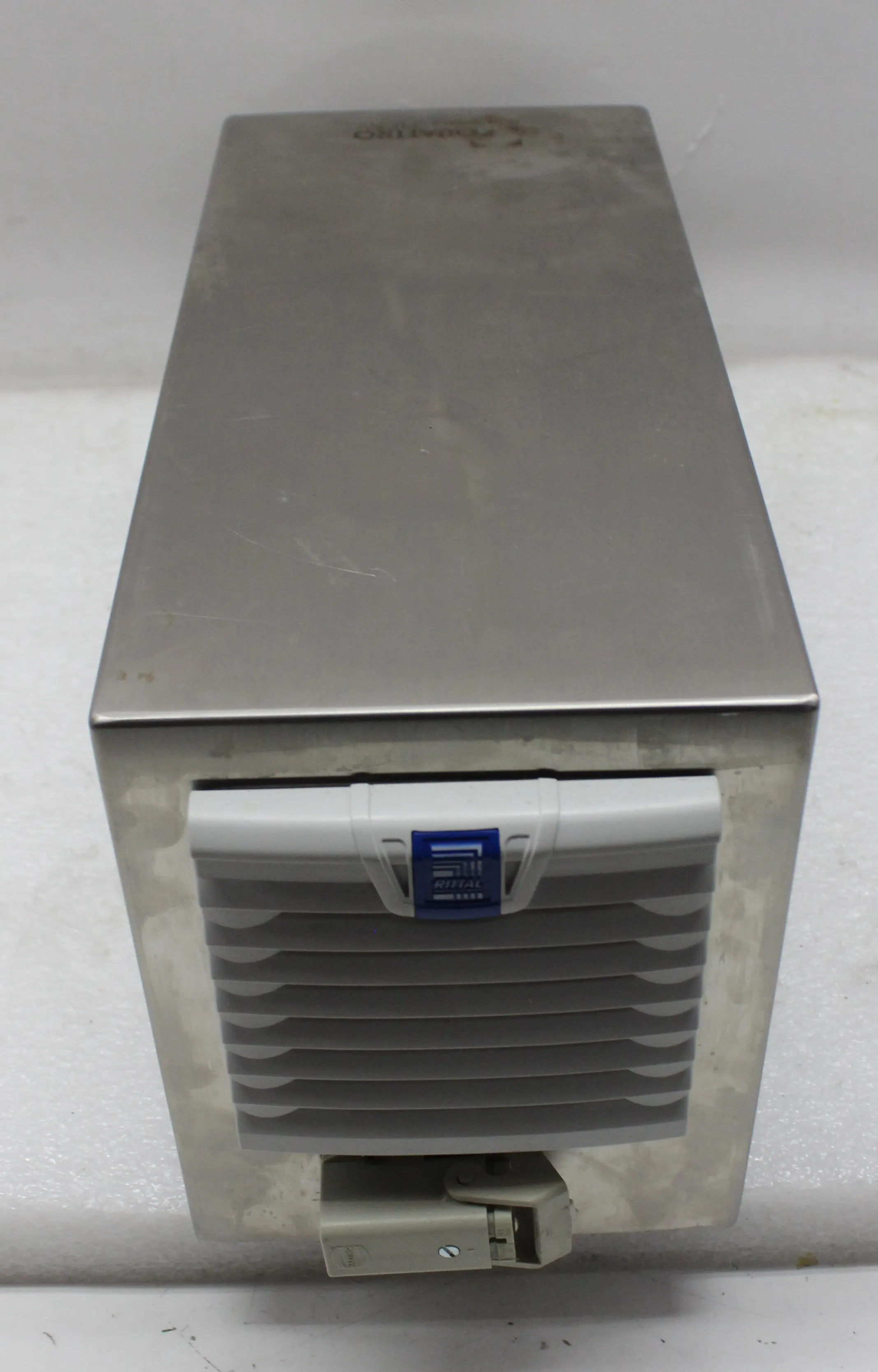 Quattroflow QF1200S - Used Laboratory Vacuum Pump - 230V - AS-IS Warranty