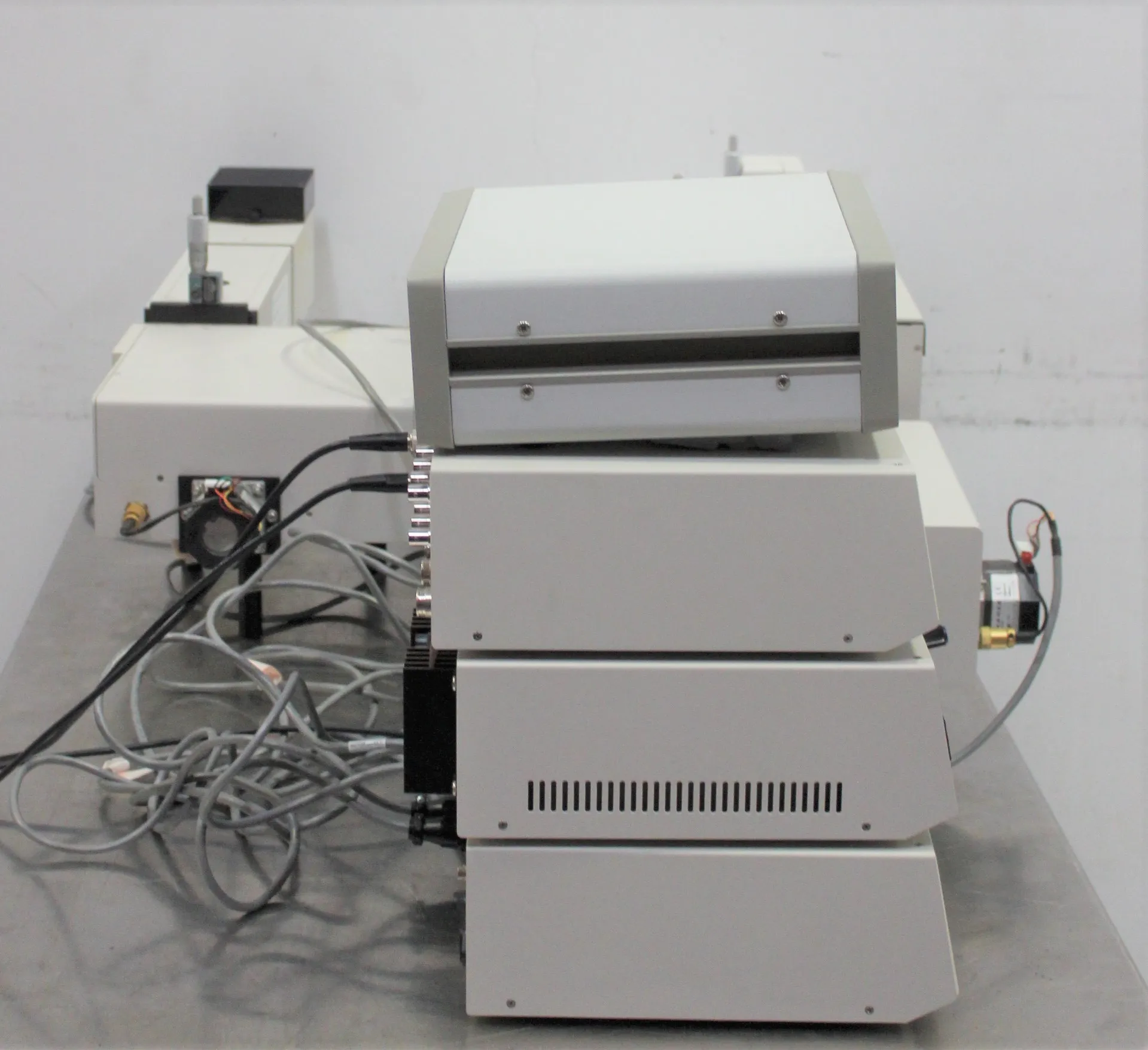 PTI QuantaMaster Spectrofluorometer 2471-MP1