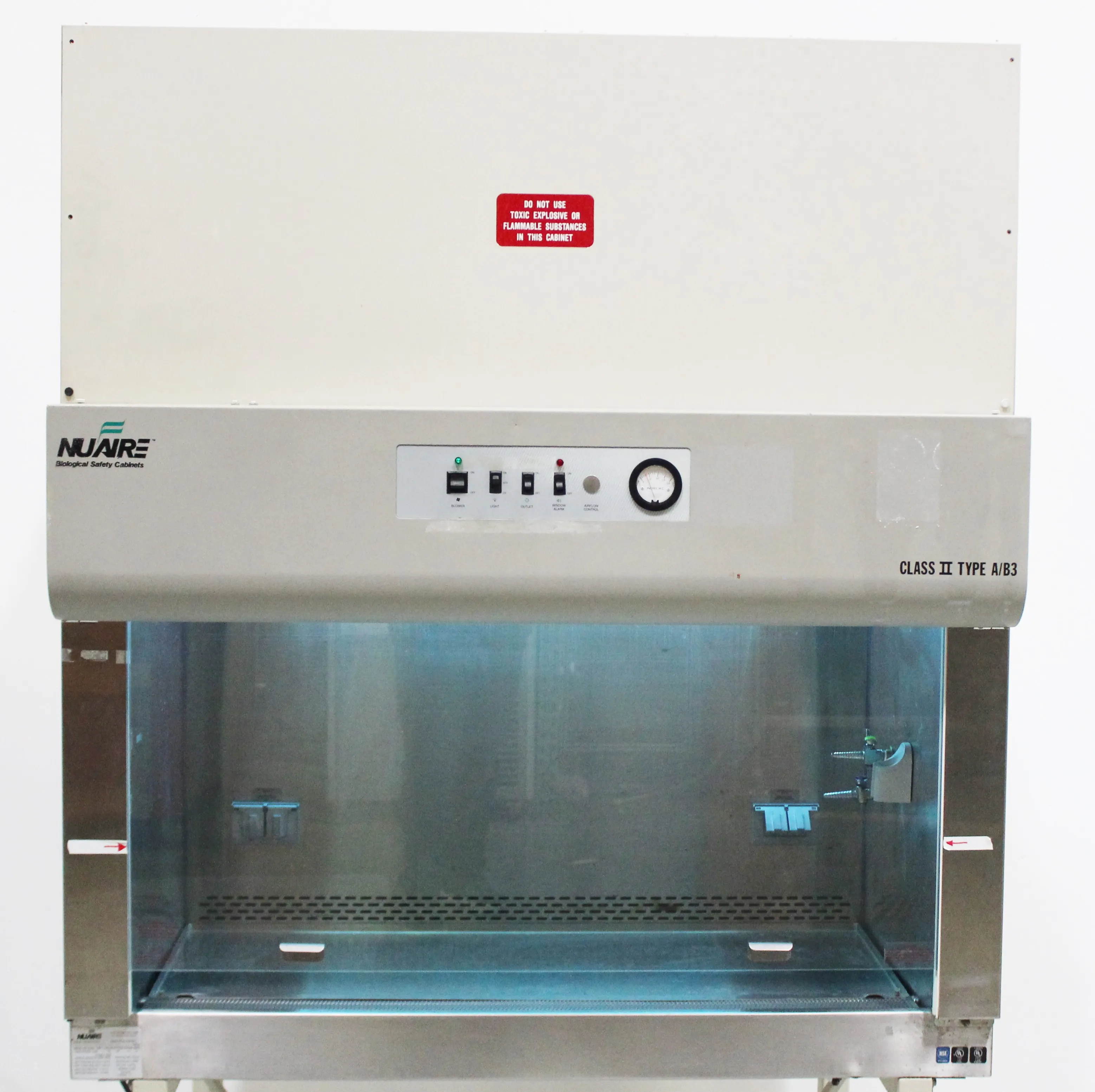 NuAire Model 425-400 4 ft BSC Biosafety Cabinet Used 30-Day Warranty