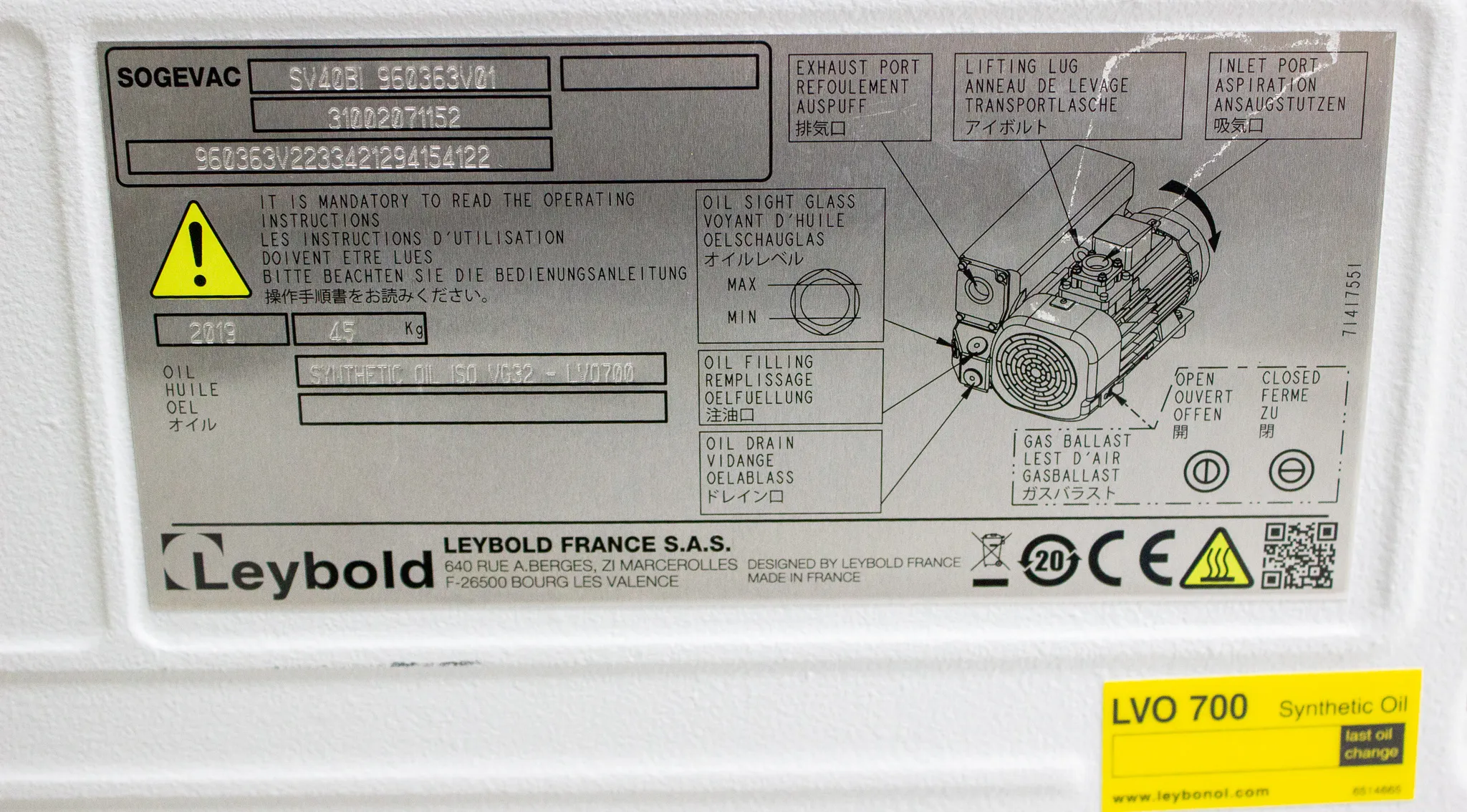 Leybold Sogevac SV 40 BIFC Single-Stage, Oil-Sealed Rotary Vane Pump 960363V01