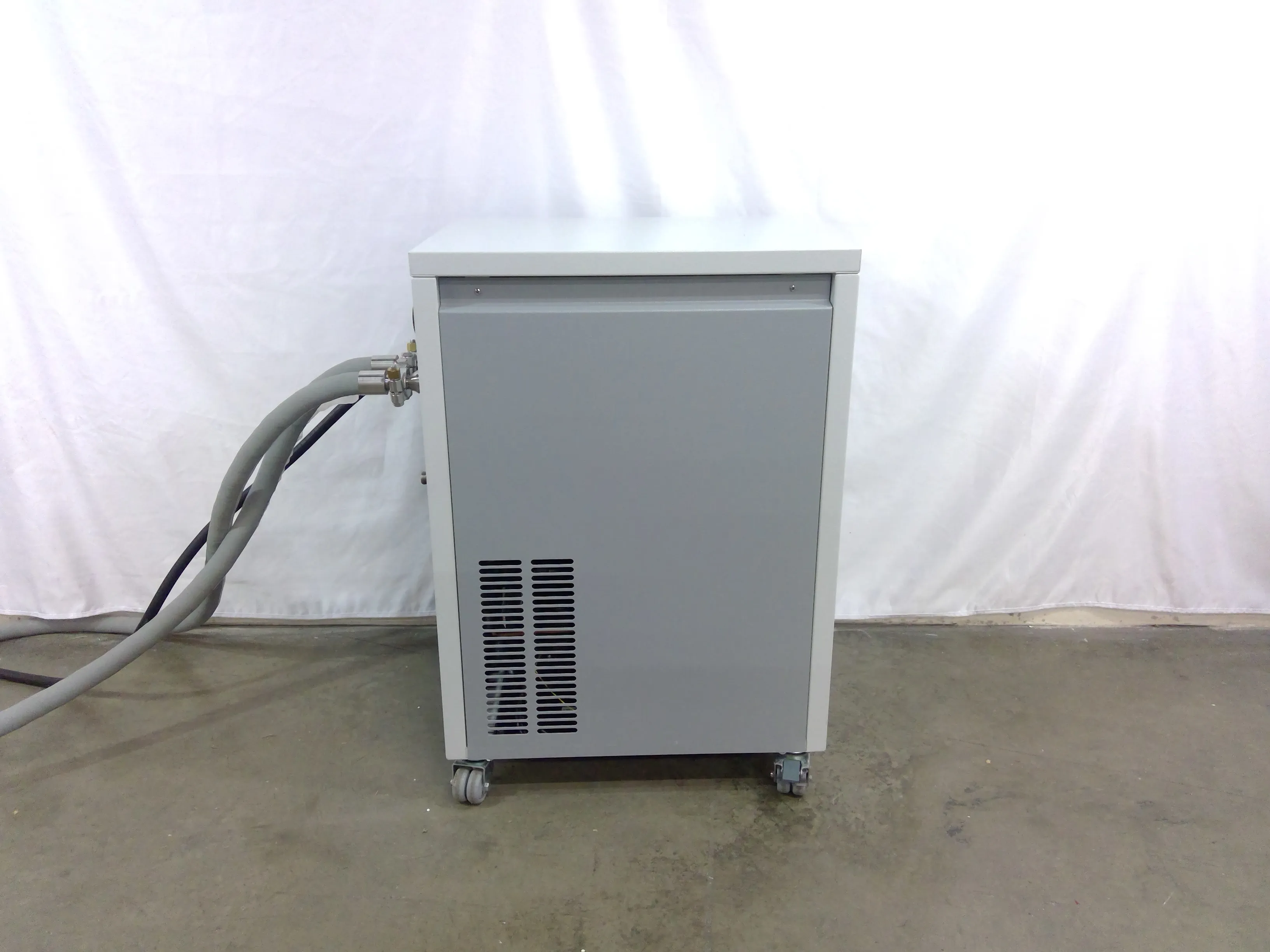 Lauda T2200 Refrigerated Chiller