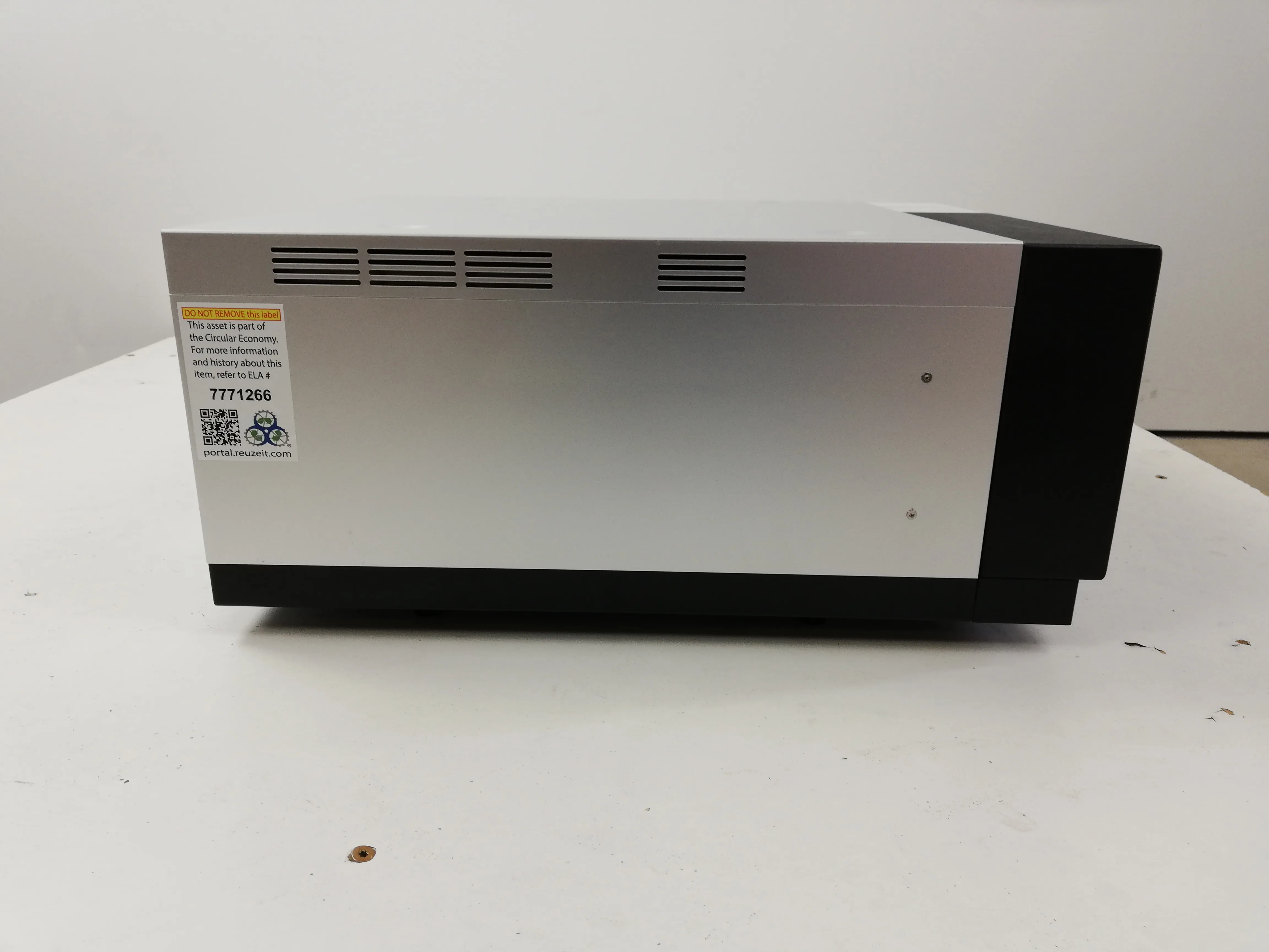 Thermo Scientific Dionex Corona Veo Detector, Used HPLC / FPLC / GC / CE Class 1 8126684