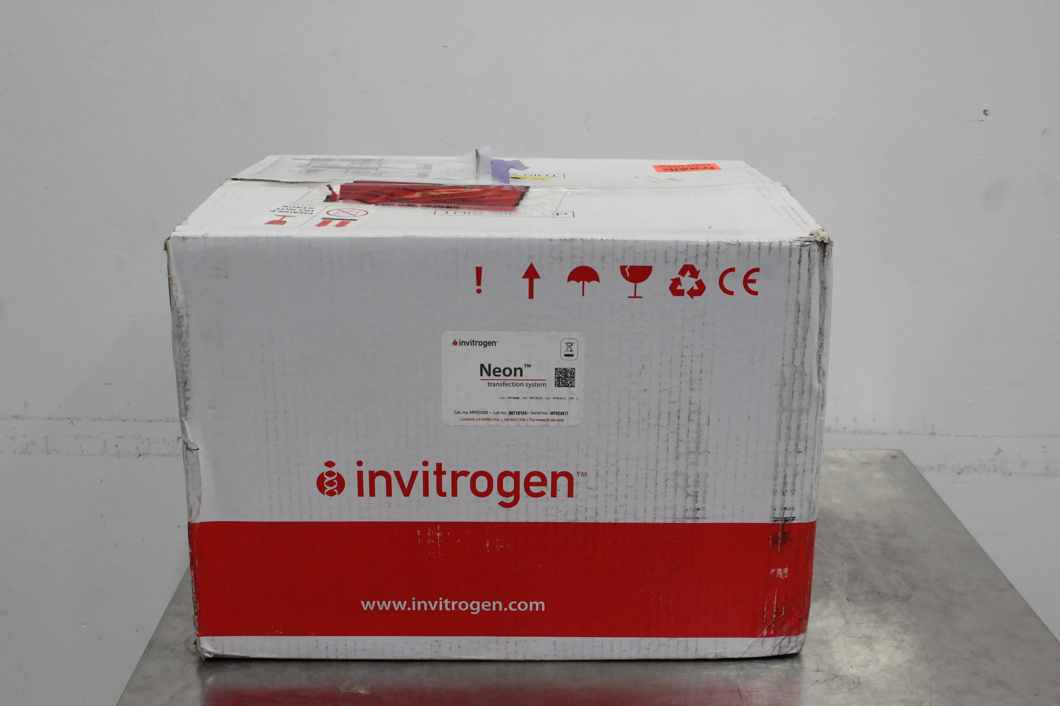 Invitrogen Neon Transfection System MPK5000 Molecular Biology Electroporation Unit - New other