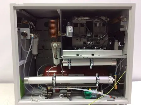 Peak Scientific Genius 1022 Nitrogen Gas Generator