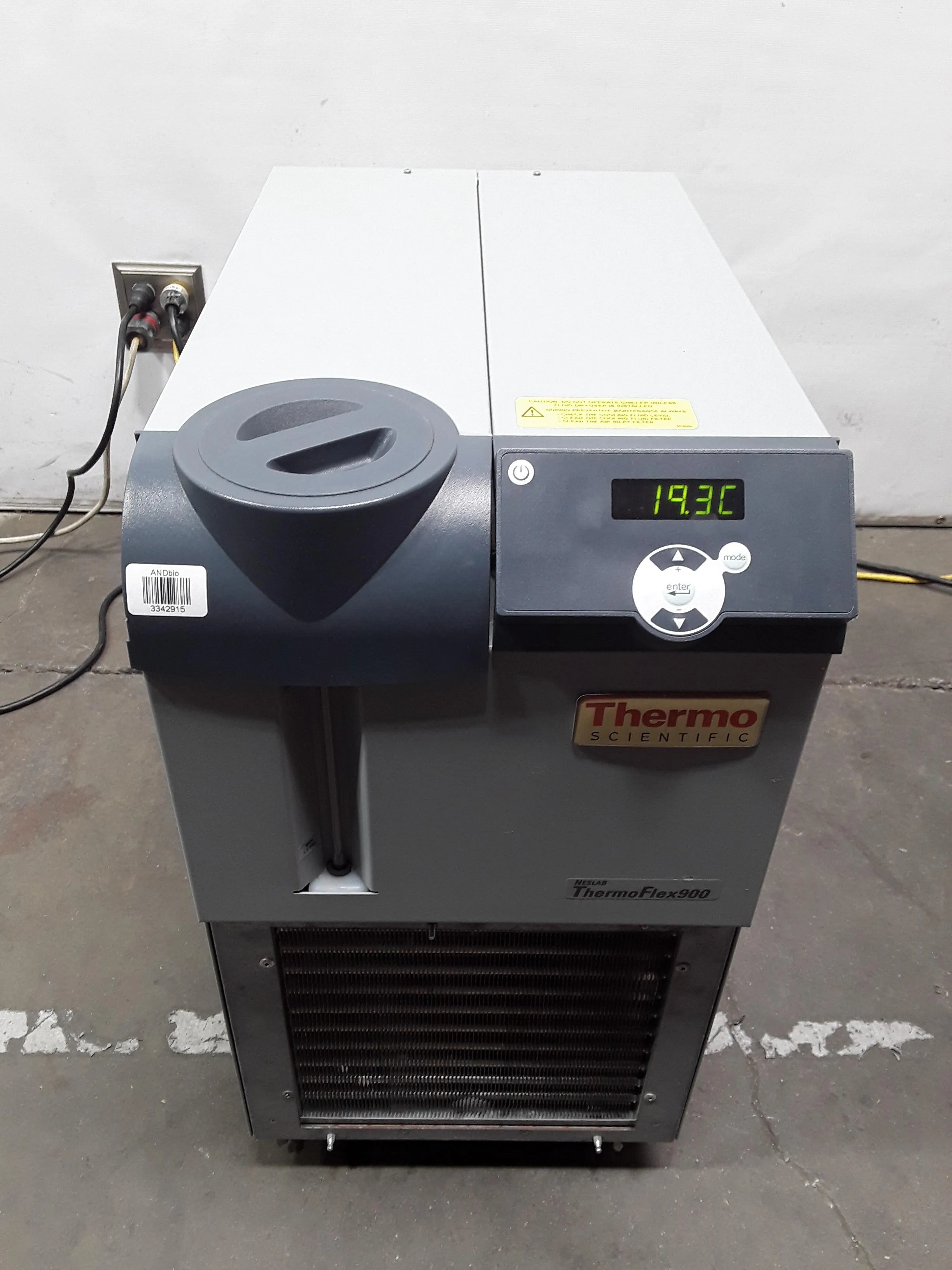 Thermo Fisher Neslab ThermoFlex900 Digital Recirculating Chiller HPLC FPLC GC CE 60Hz US 230V