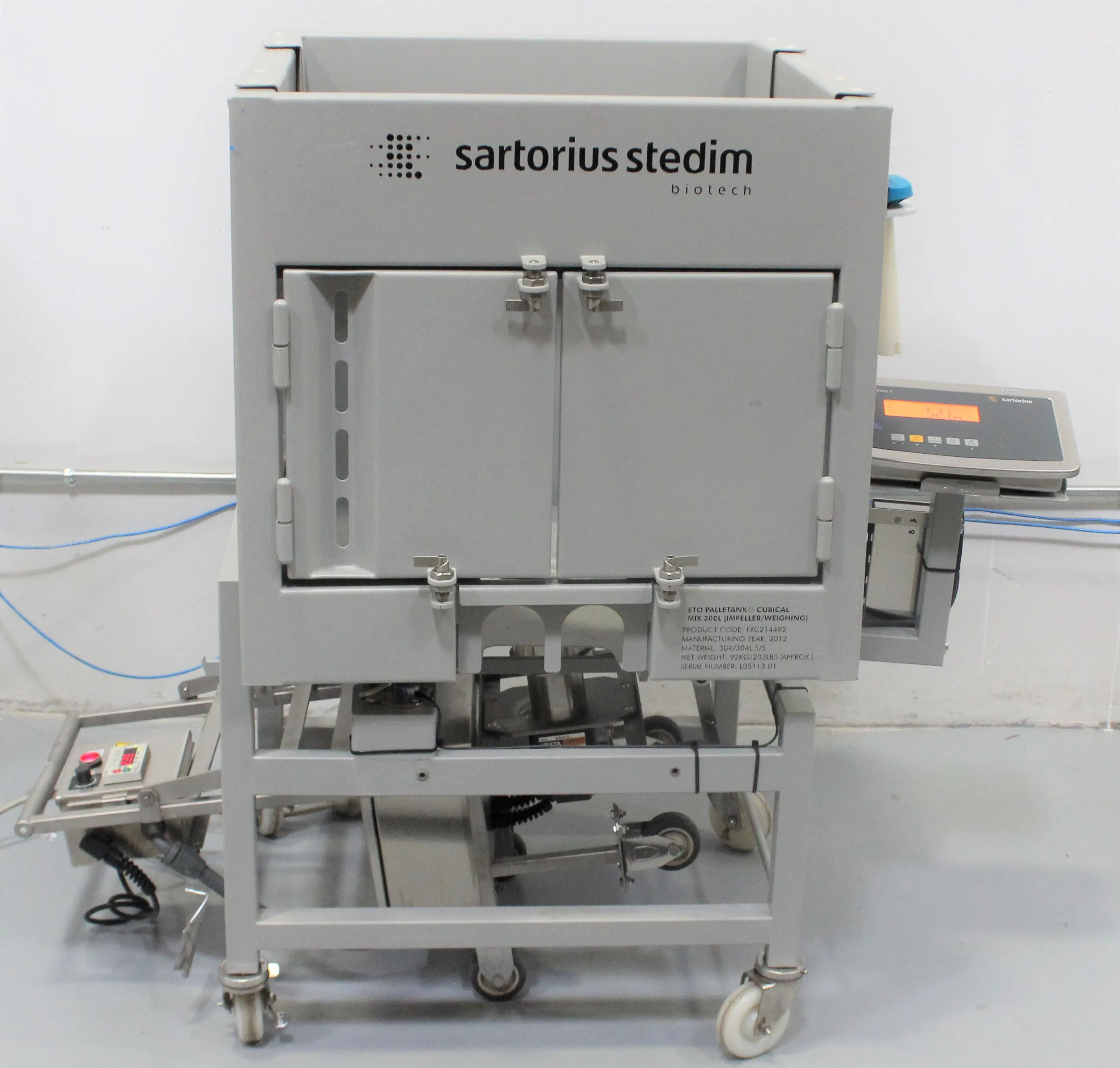 Sartorius 200L ETO Palletank Cubical and Magnetic Mixer