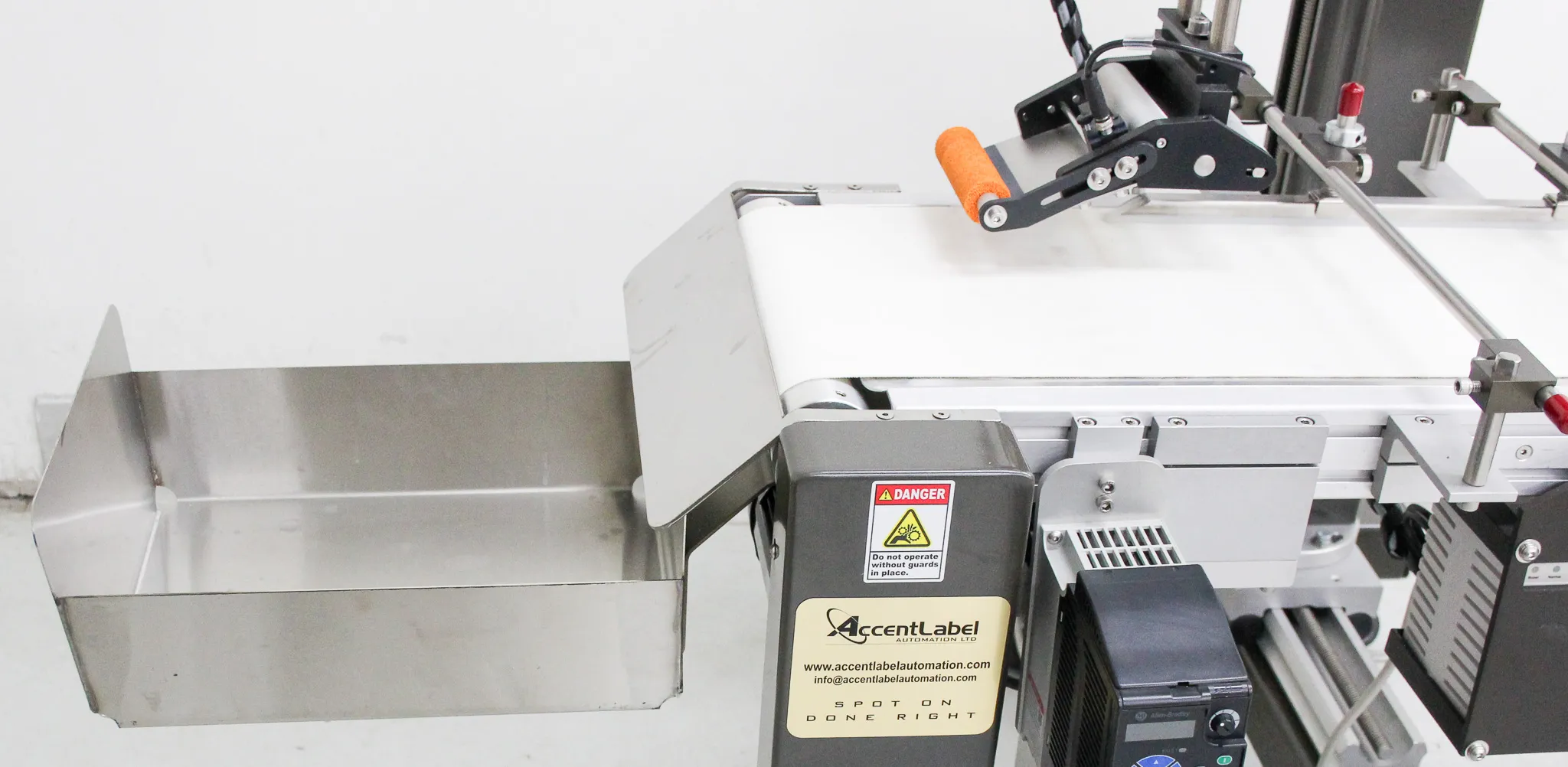 AccentLabel Automation Fully Automatic Pouch Labeler Model AXL40