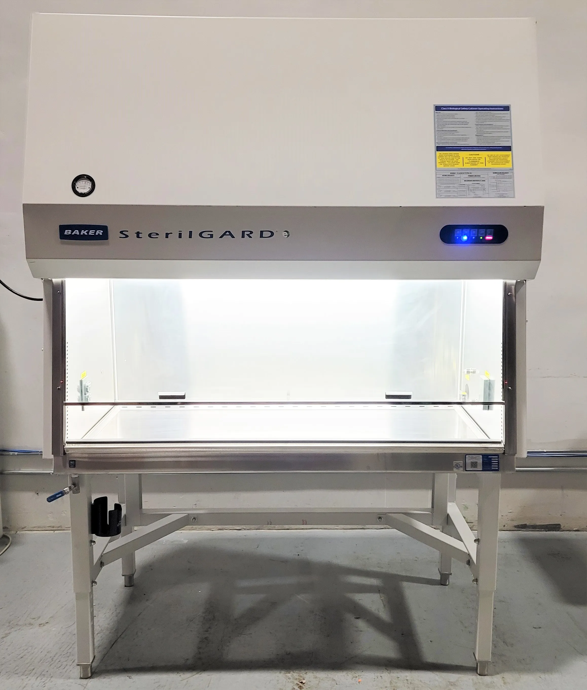 Baker Company - SterilGARD e3 Class II Type A2 Biosafety Cabinet SG504