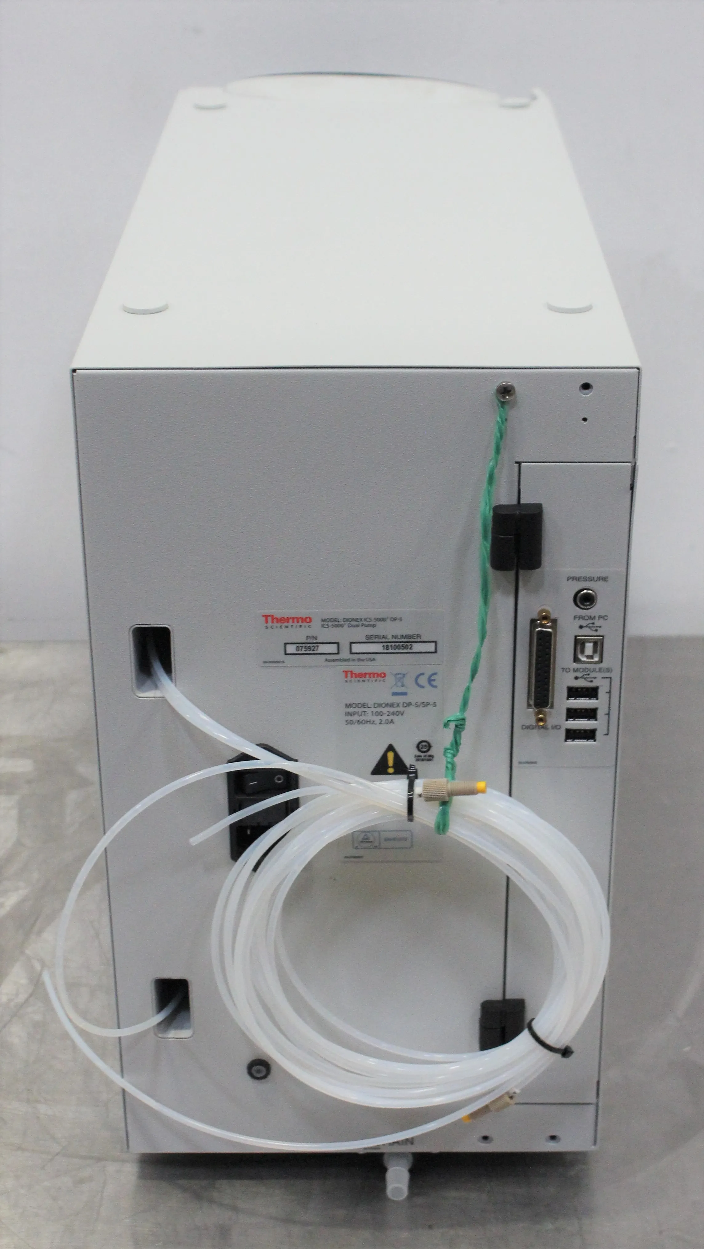 Thermo Fisher Dionex ICS-5000 DP-5 Dual Piston Pump - Needs Repairs, Severe Cosmetic Damage