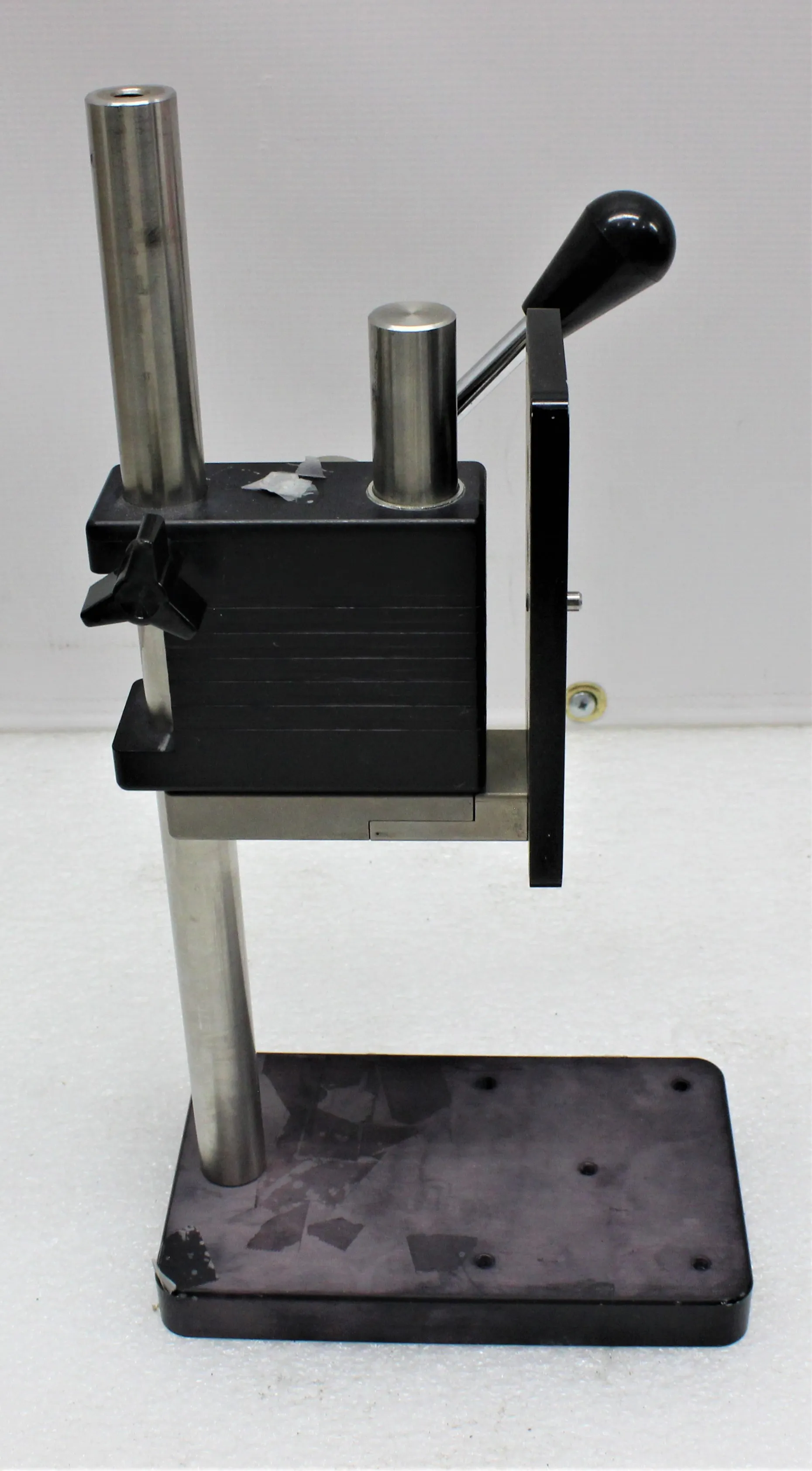 Mark-10 ES05 Used Compression Testing Stand for Laboratory Applications - 58550