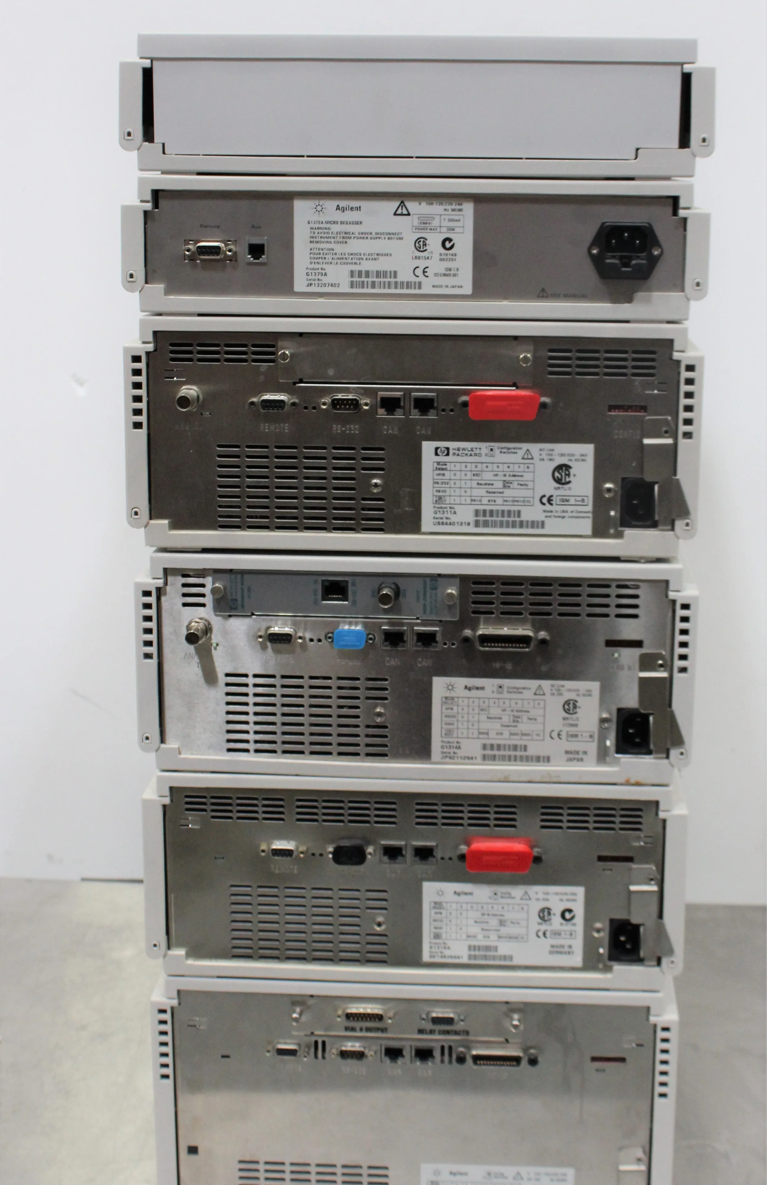 Agilent HPLC 1100 Series Variable Wavelength Detector G1314A with G1379A Degasser