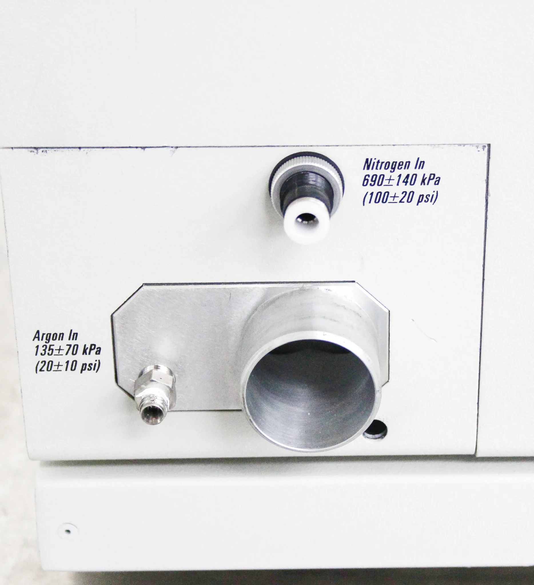 Thermo Finnigan TSQ Quantum Ultra AM Mass Spectrometer System