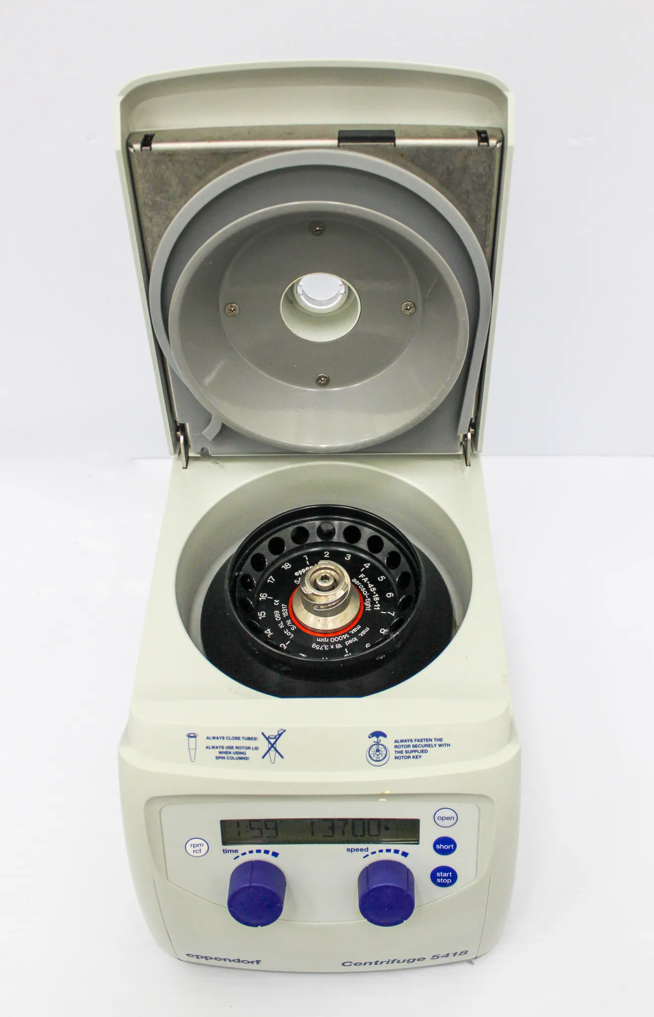 Eppendorf 5418 Centrifuge with FA-45-18-11 Rotor