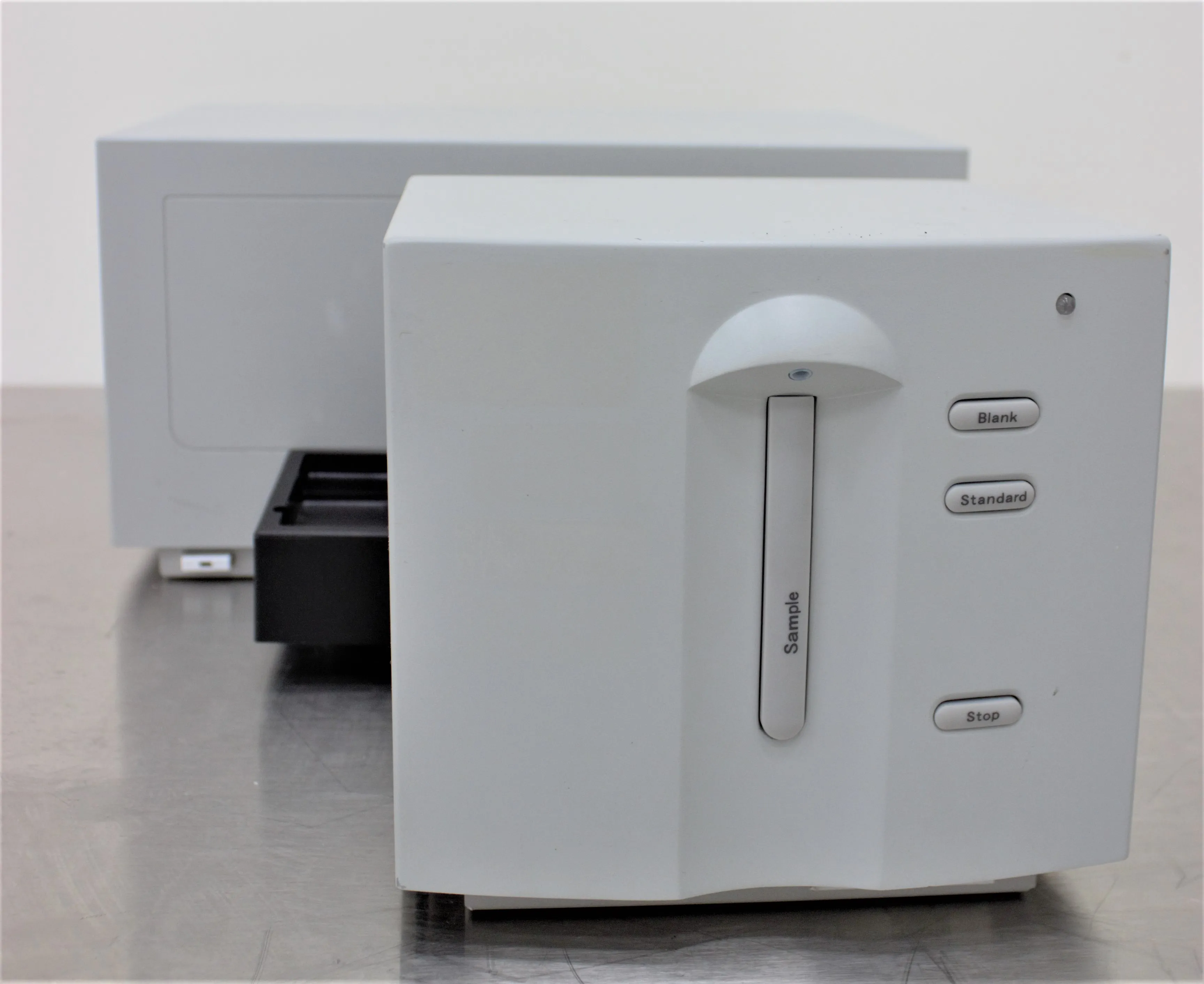 Agilent 8453 UV-visible Spectroscopy System - Used Laboratory Equipment