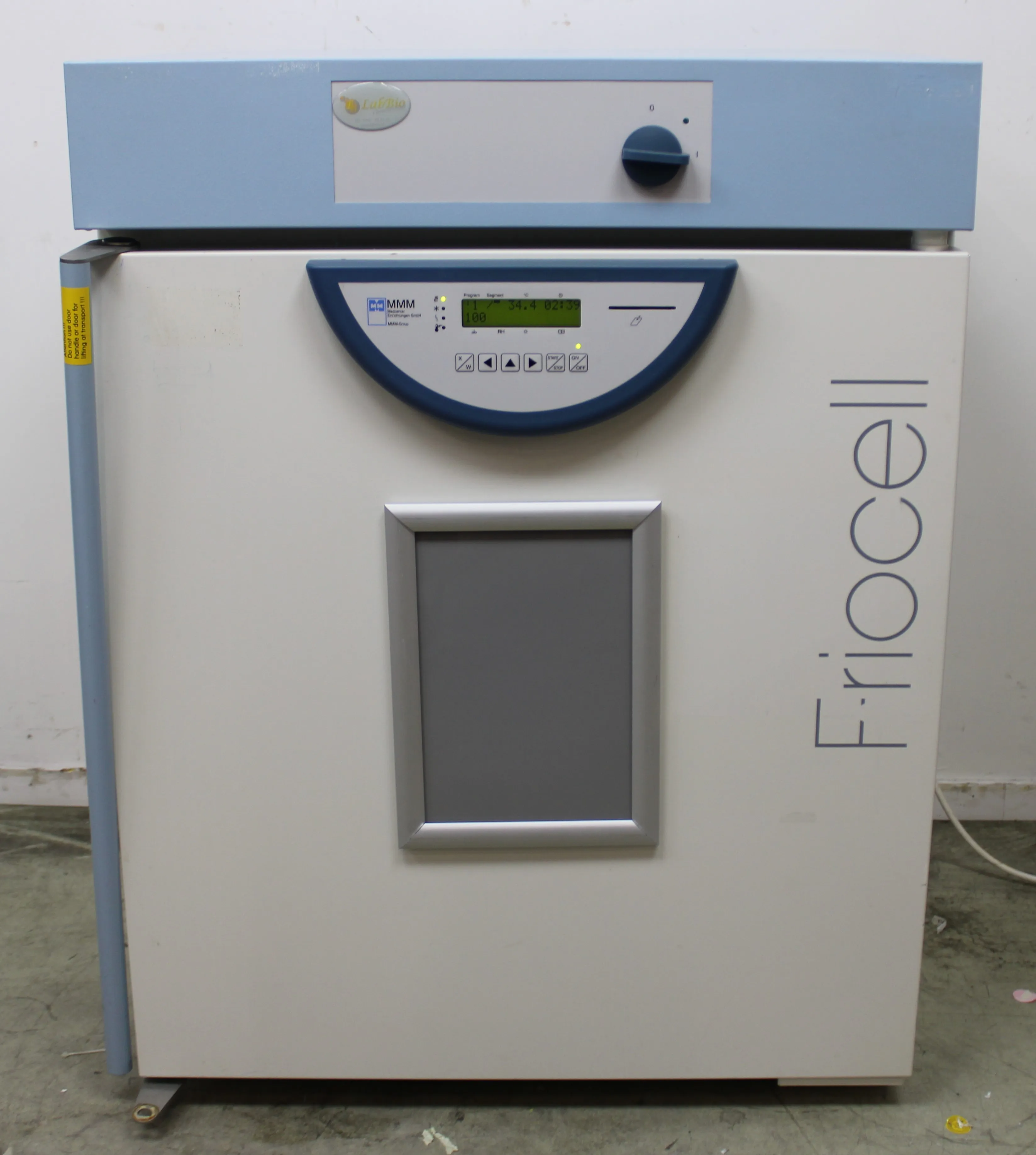 MMM Friocell 111 Incubator