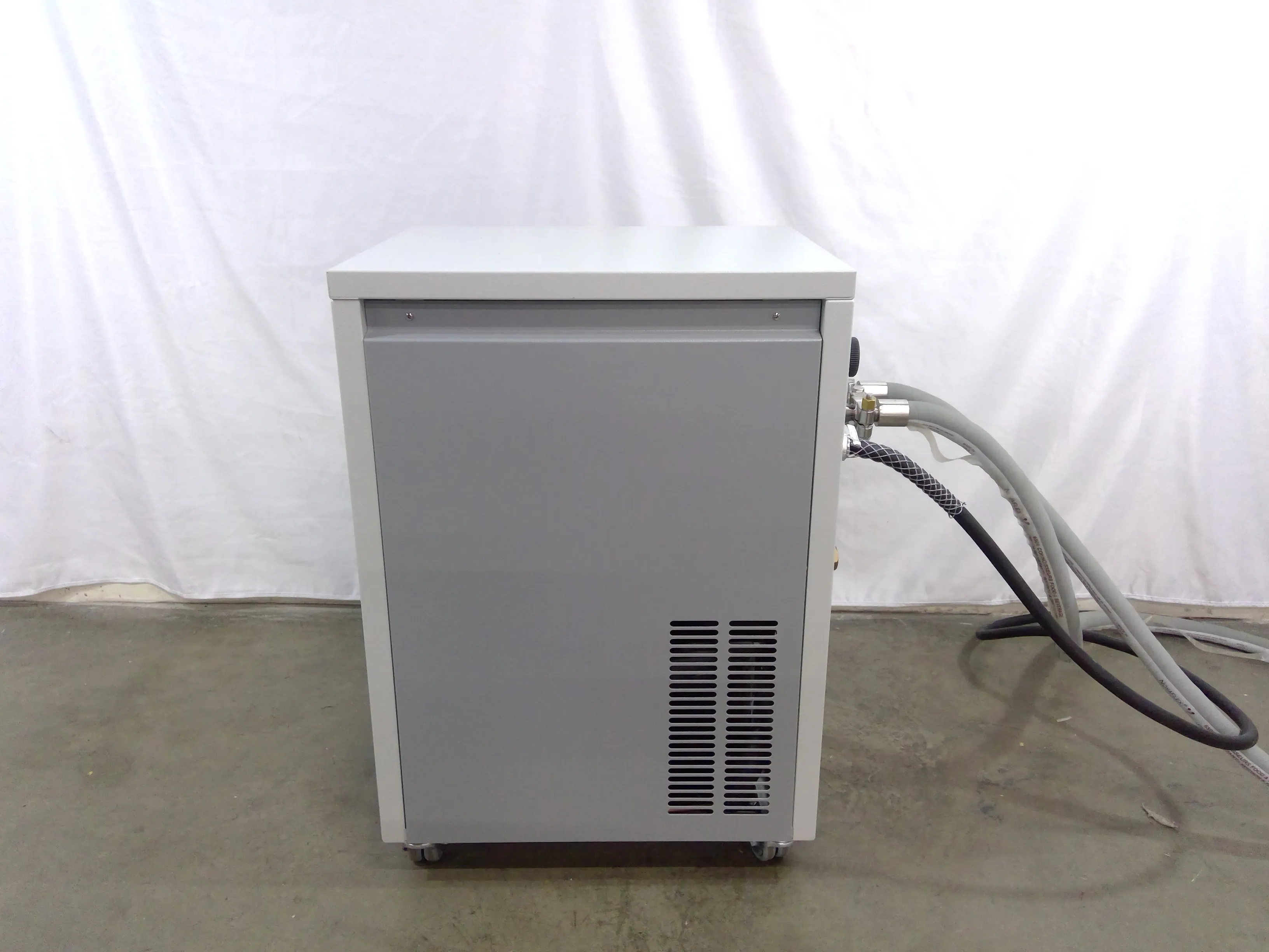 Lauda T2200 Refrigerated Chiller